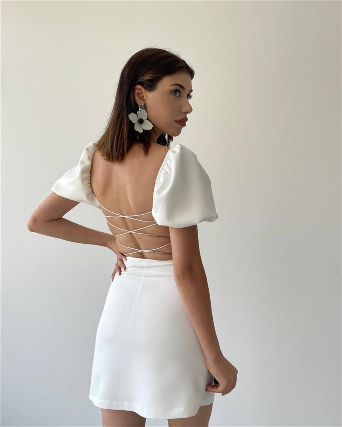 Karpuz Kol Sırt Dekolte Beyaz Elbise | Trend&Şık Tasarımlar |  minetanbutik.com.tr