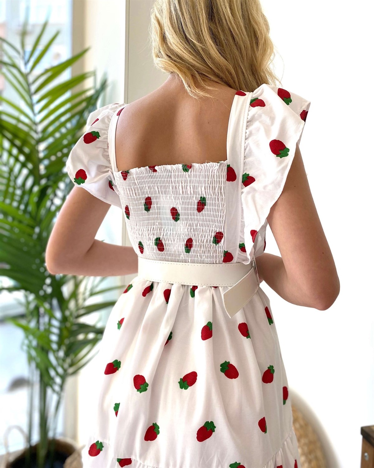 Kemerli Sırtı Gipeli Çilek Elbise | Trend&Şık Tasarımlar |  minetanbutik.com.tr
