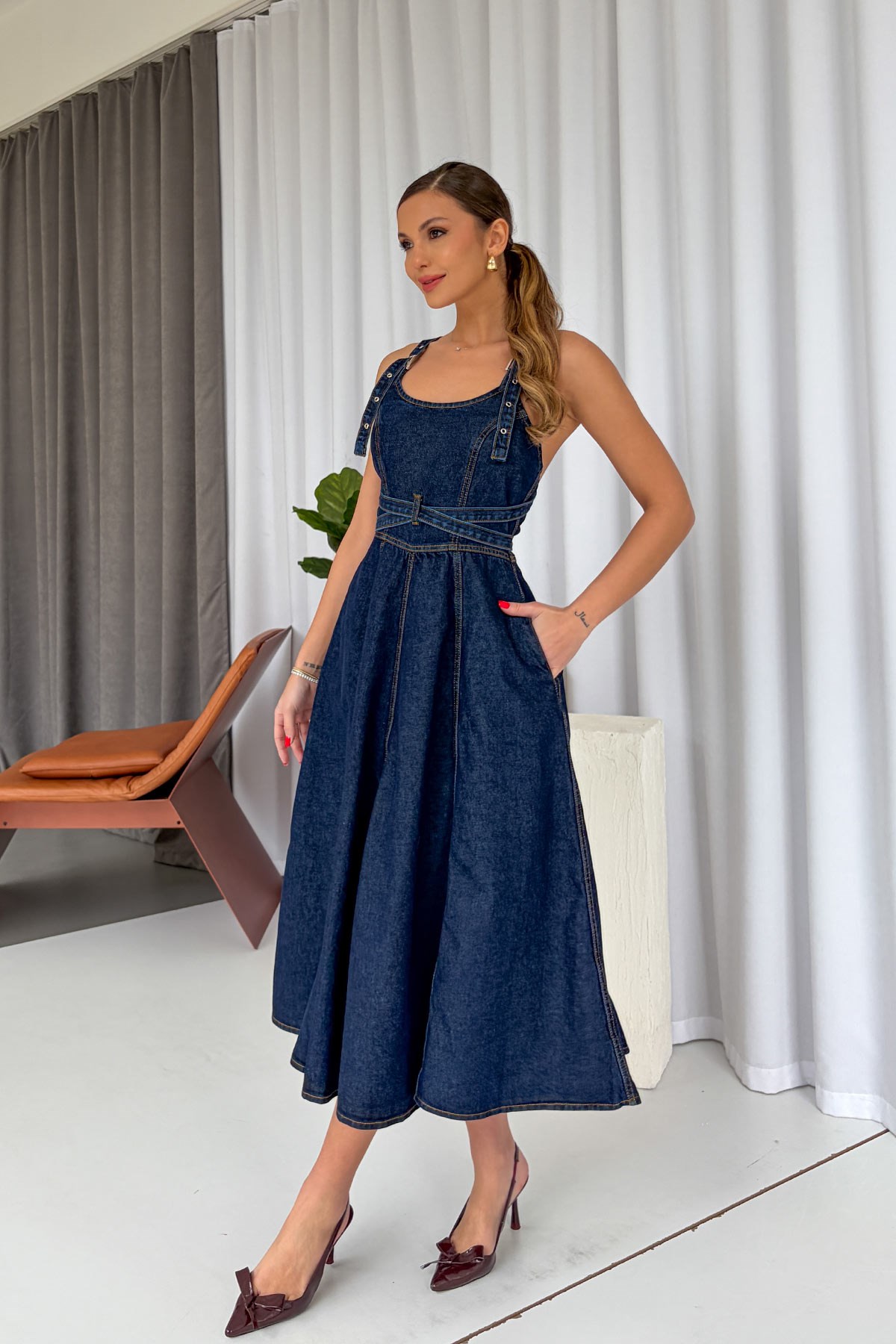 Sırtı Çapraz Denim Midi Kadın Elbise - Koyu Mavi · 2