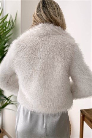 Suni Kürk Kadın Ceket - Beyaz | Trend&Şık Tasarımlar | minetanbutik.com.tr