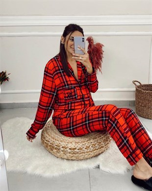 Vs Biyeli Kırmızı Kareli Pijama Takımı | Trend&Şık Tasarımlar |  minetanbutik.com.tr