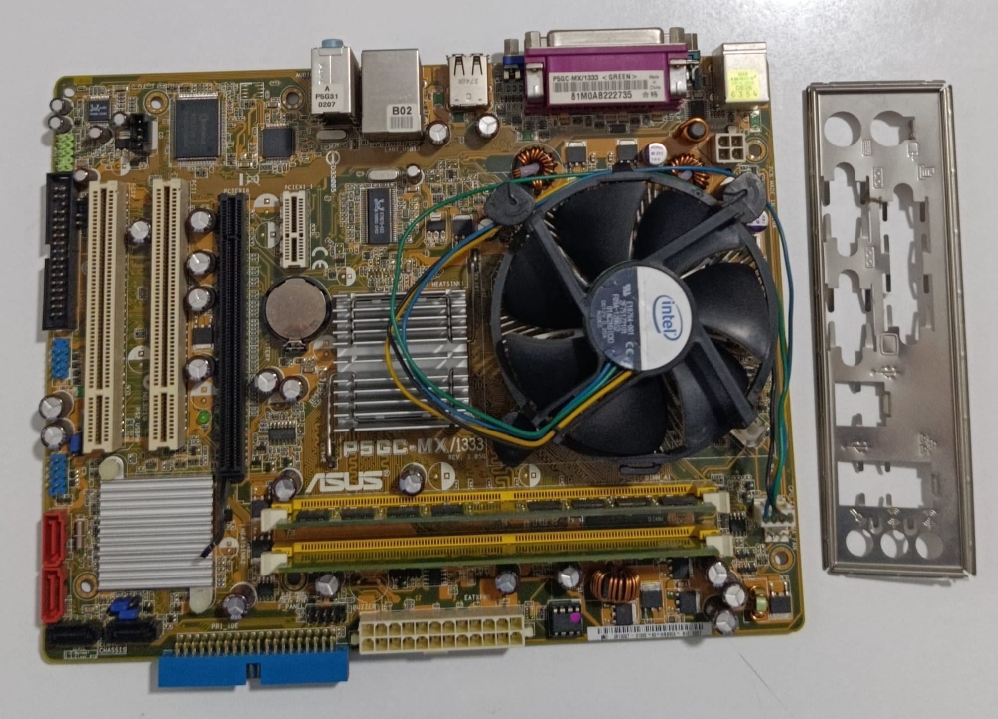 YENİLENMİŞ ASUS P5GC-MX/1333 DDR2 ANAKART, İNTEL CORE PHENTİUM(R) DUAL CPU E2160 @1.80 GHZ 2GB RAMASUSYENİLENMİŞ ASUS P5GC-MX/1333 DDR2 ANAKART, İNTEL CORE PHENTİUM(R) DUAL CPU E2160 @1.80 GHZ 2GB RAM