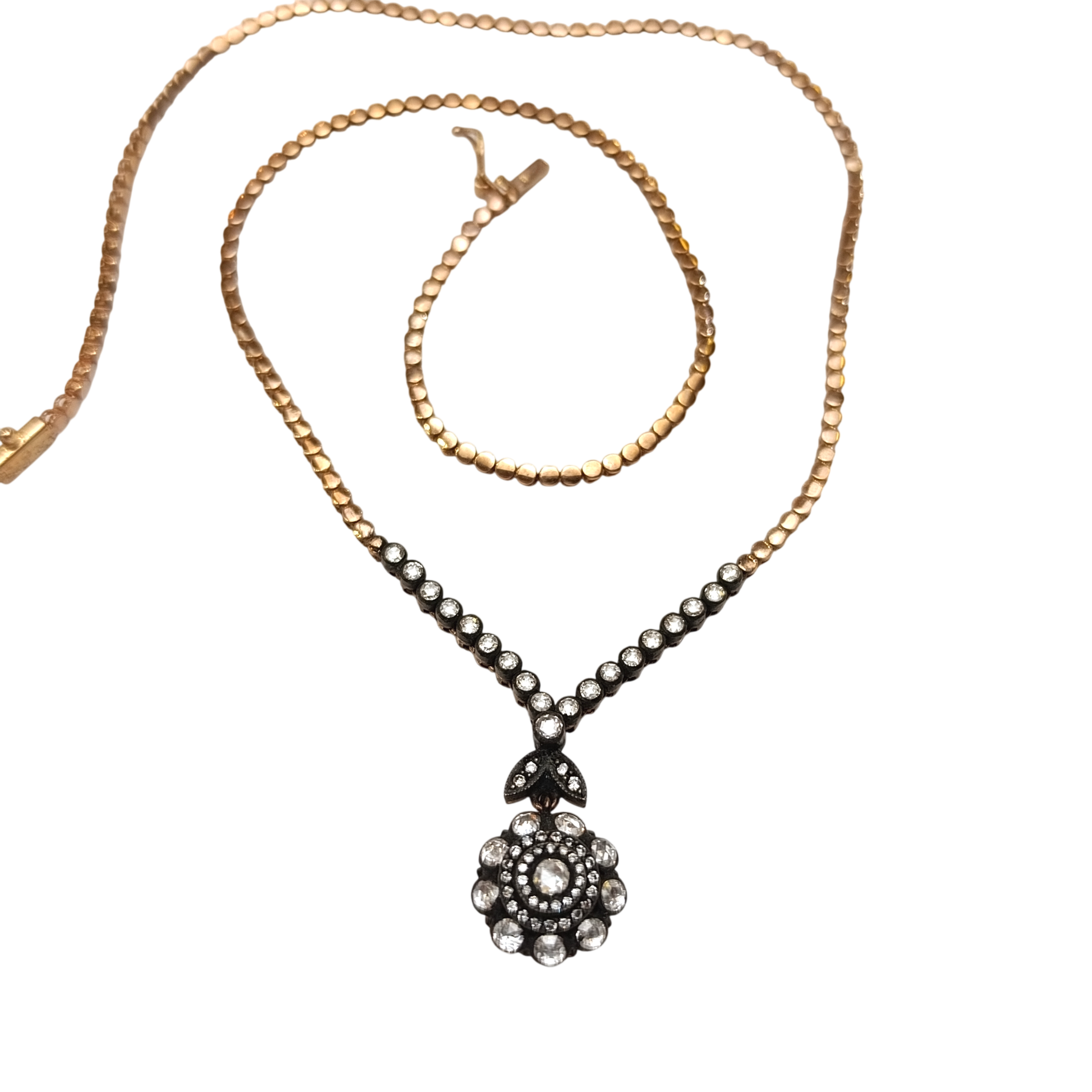 0,85ct Elmas Taşlı Gül Modeli Gerdanlık Kolye 8K Altın HD VİDEOLU