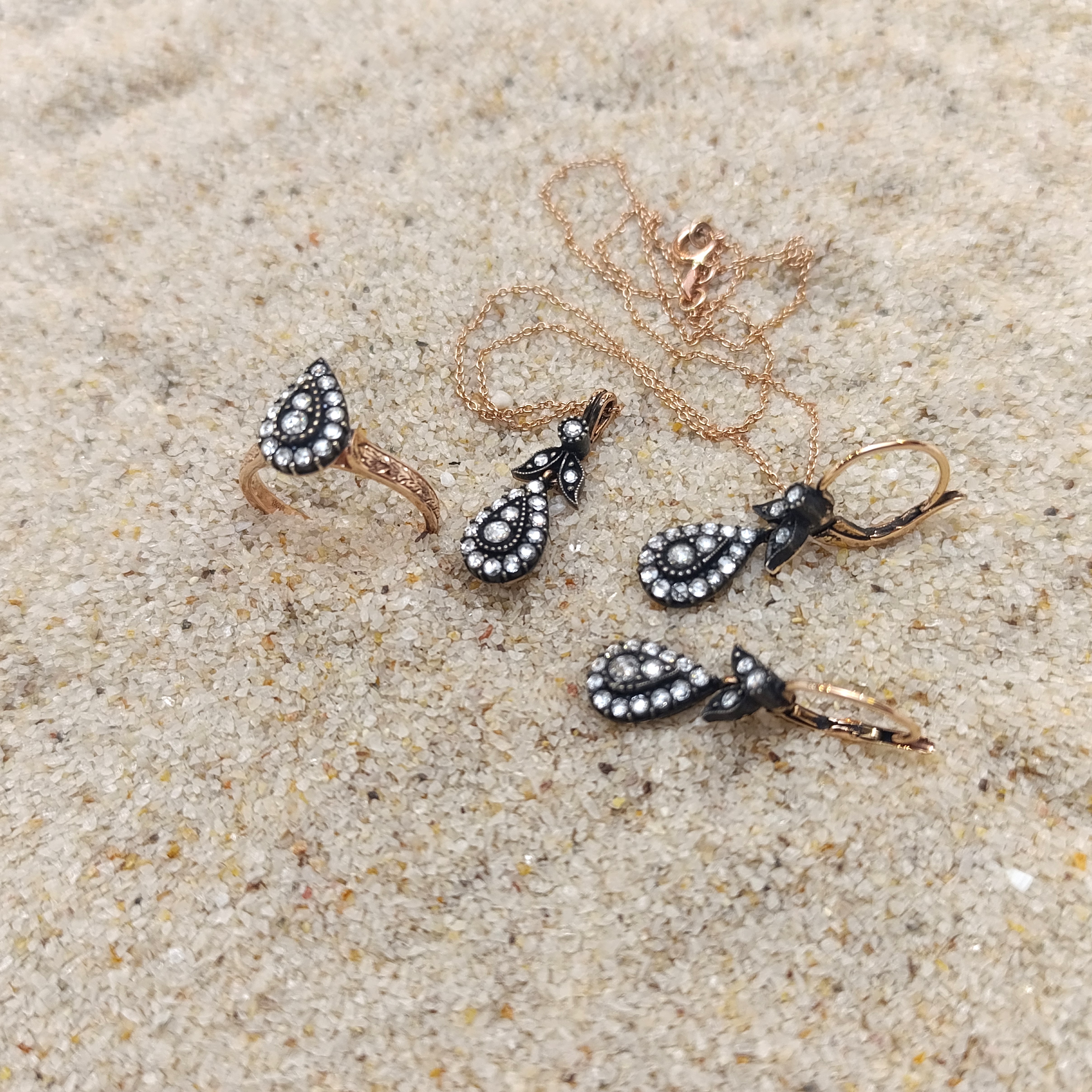 1.23ct Damla Elmas Taşlı Set Takım 8 Ayar Altın HD Vİdeolu
