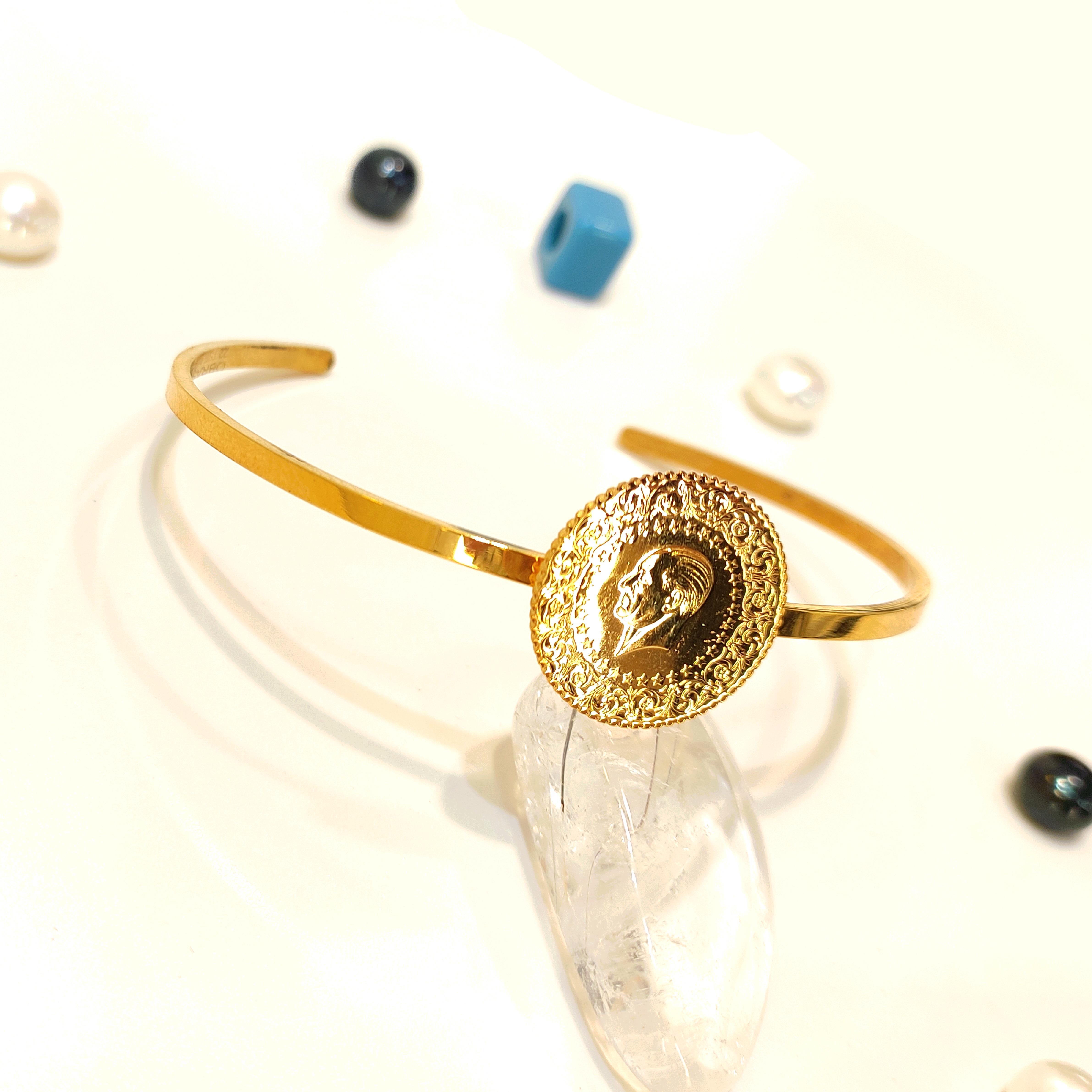 Modern Çeyrek Altınlı Kelepçe Bilezik 22 Ayar Altın HD VİDEOLU