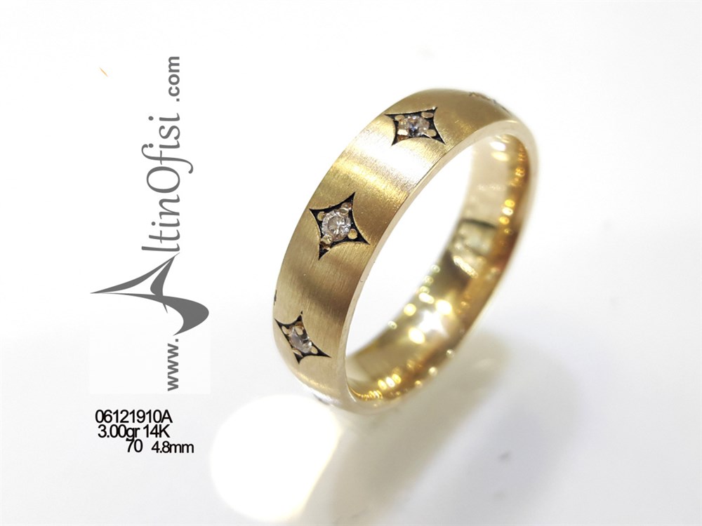 Taşlı Alyans 4,8 mm Genişlik 14 ayar altın