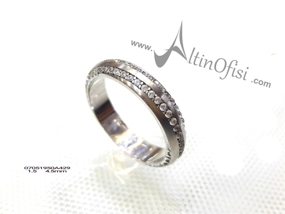 Taşlı Alyans 4,5mm Genişlik 14 ayar altın