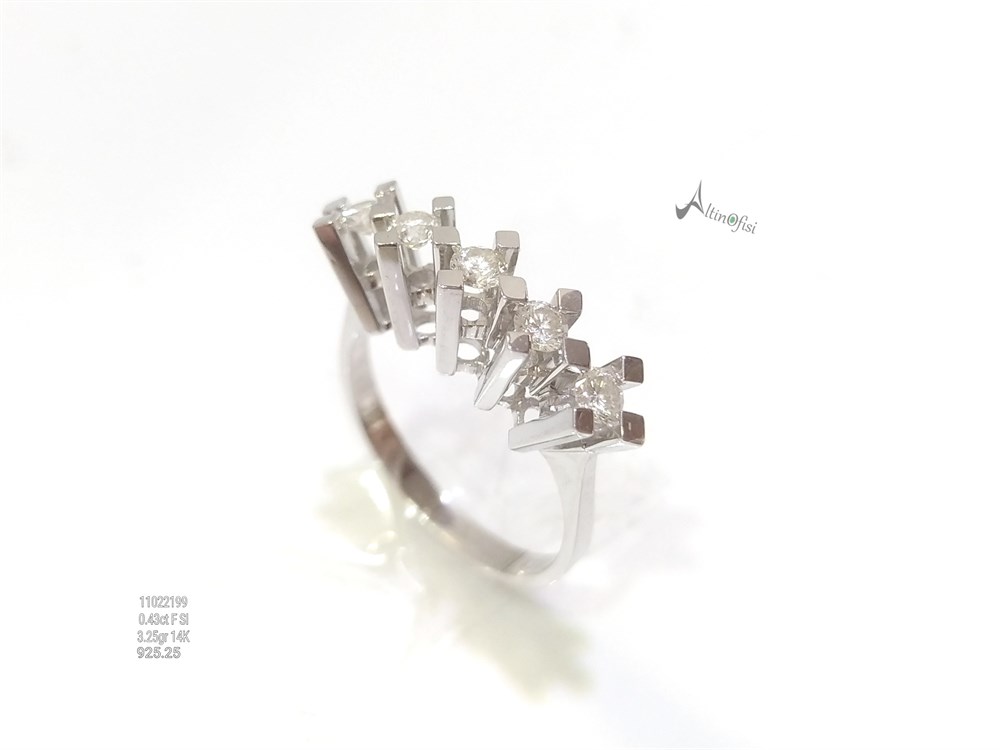 Pırlanta Beştaş Yüzük 0.43ct F SI 14K Altın 3,25gr