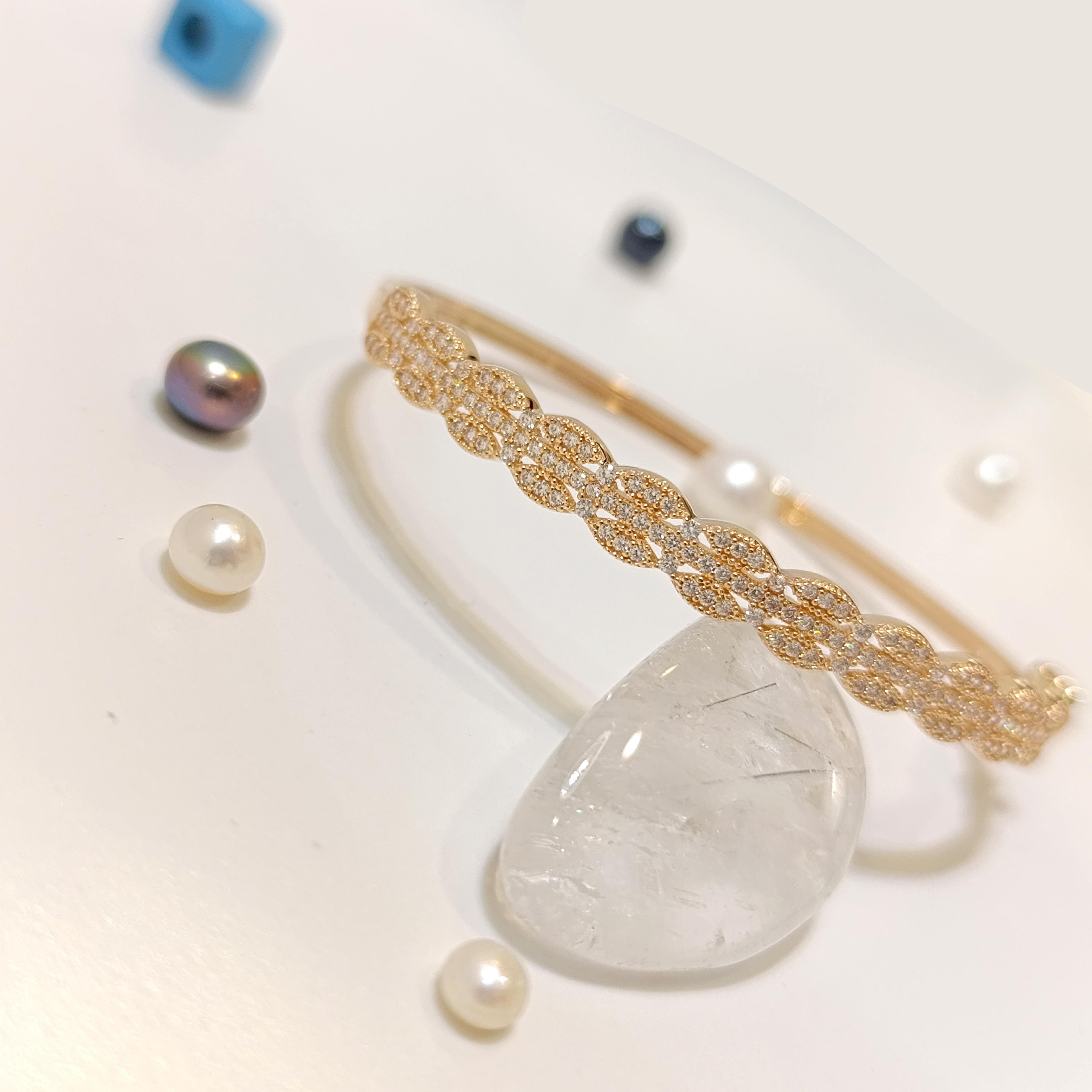 Kelepçe Bilezik 14 Ayar Altın HD VİDEOLU