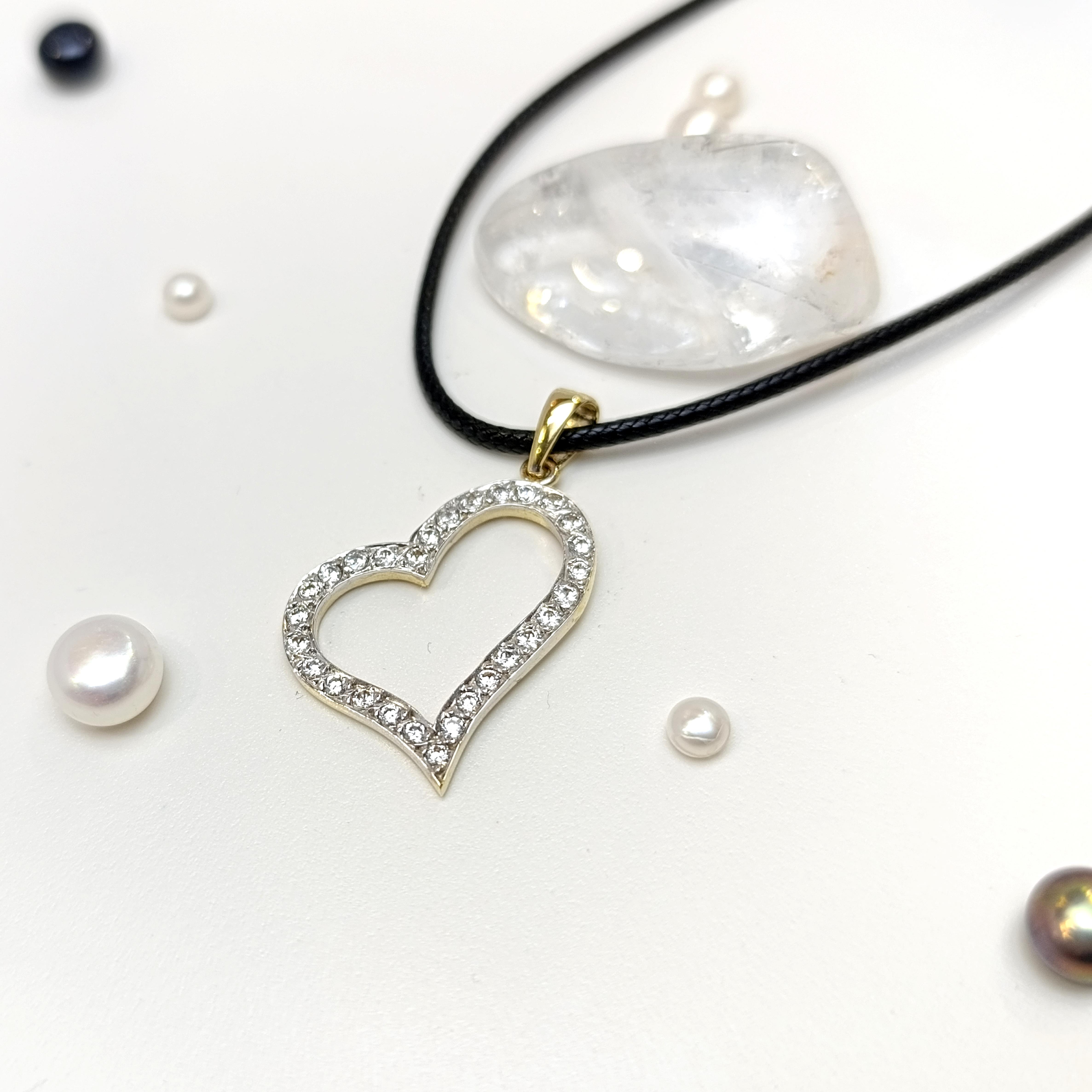 Kalpli Kolye 14 Ayar Altın HD VİDEOLU