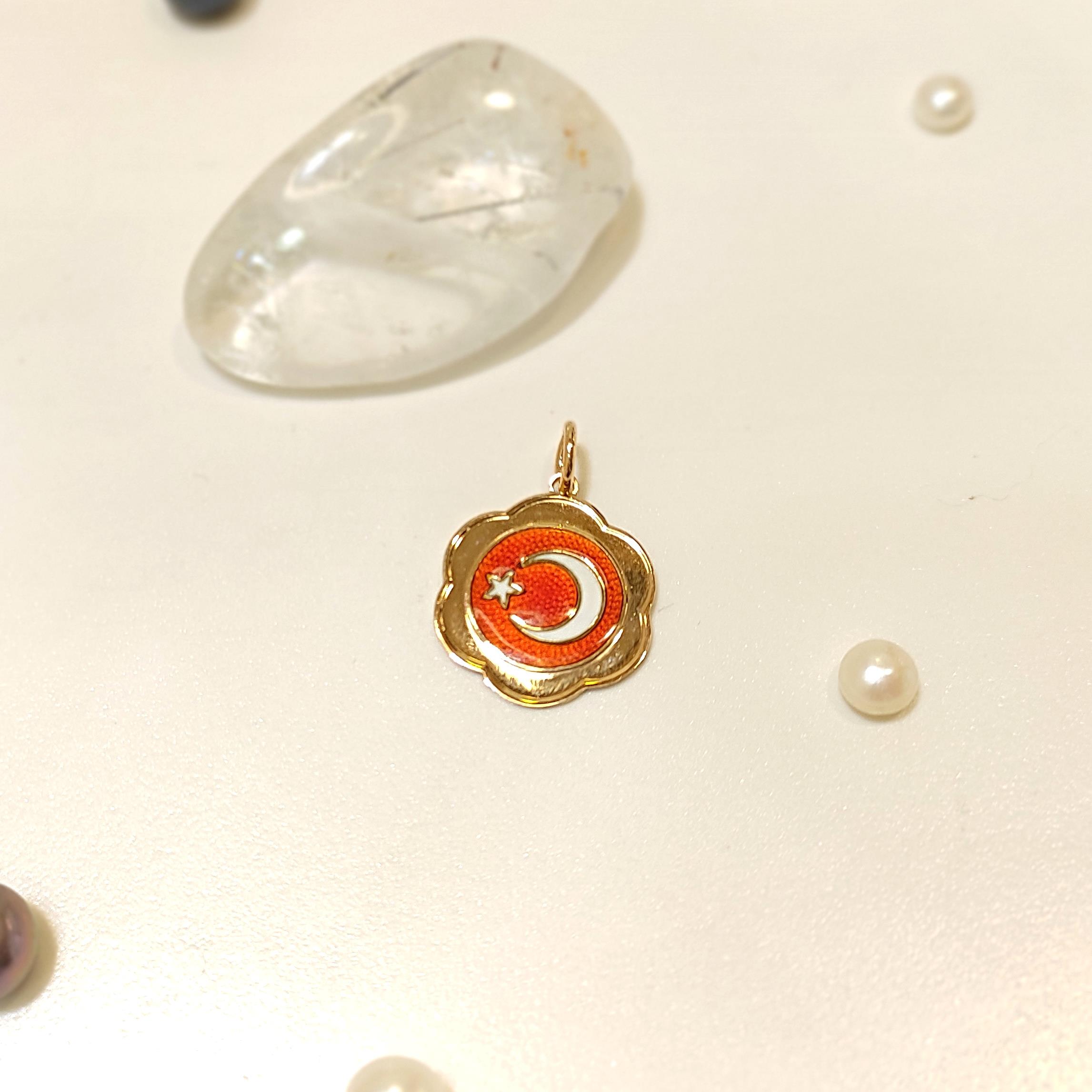 Mineli Ayyıldız Kolye Ucu 14 Ayar Altın  HD VİDEOLU