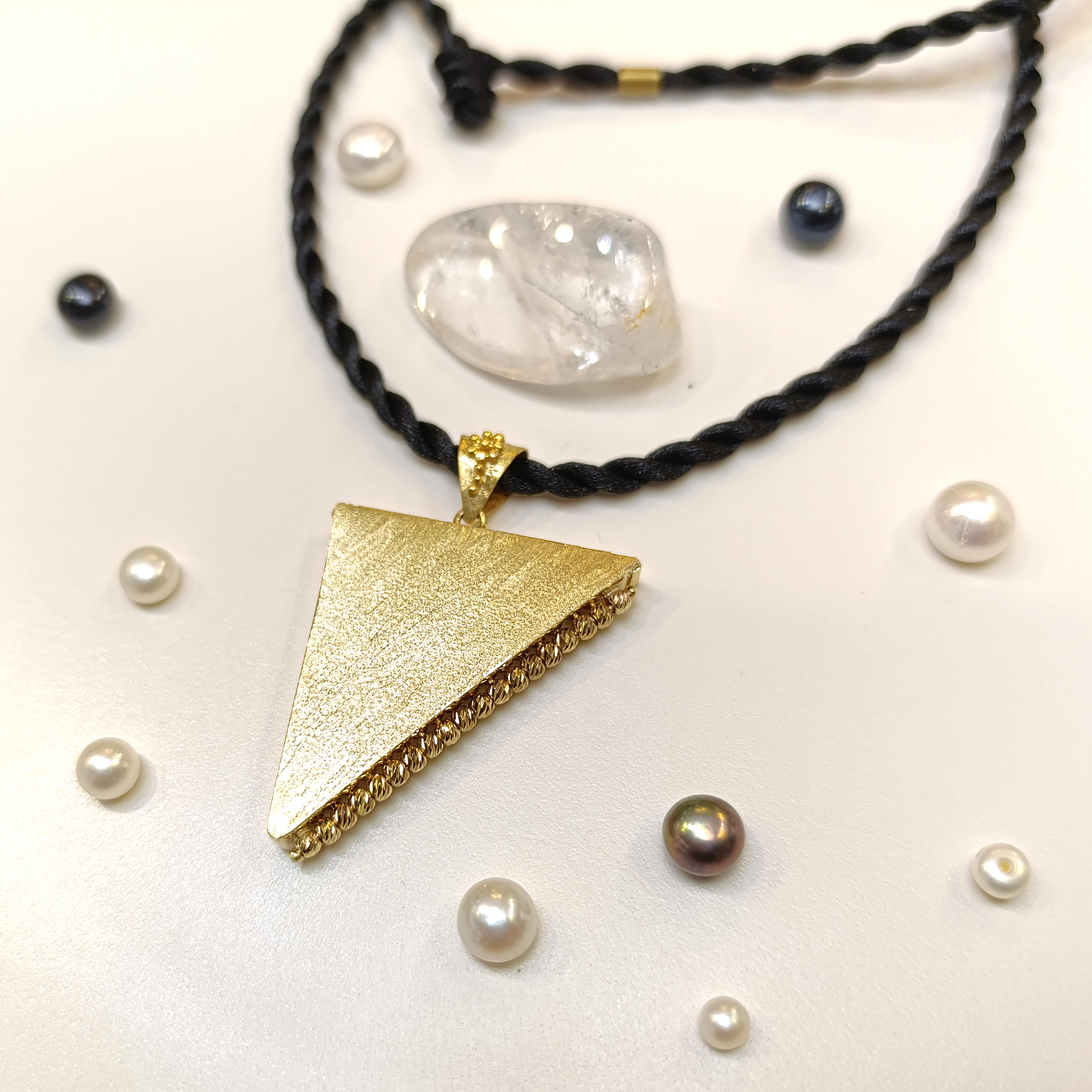 Muska Kutusu 14 Ayar  Altın HD VİDEOLU