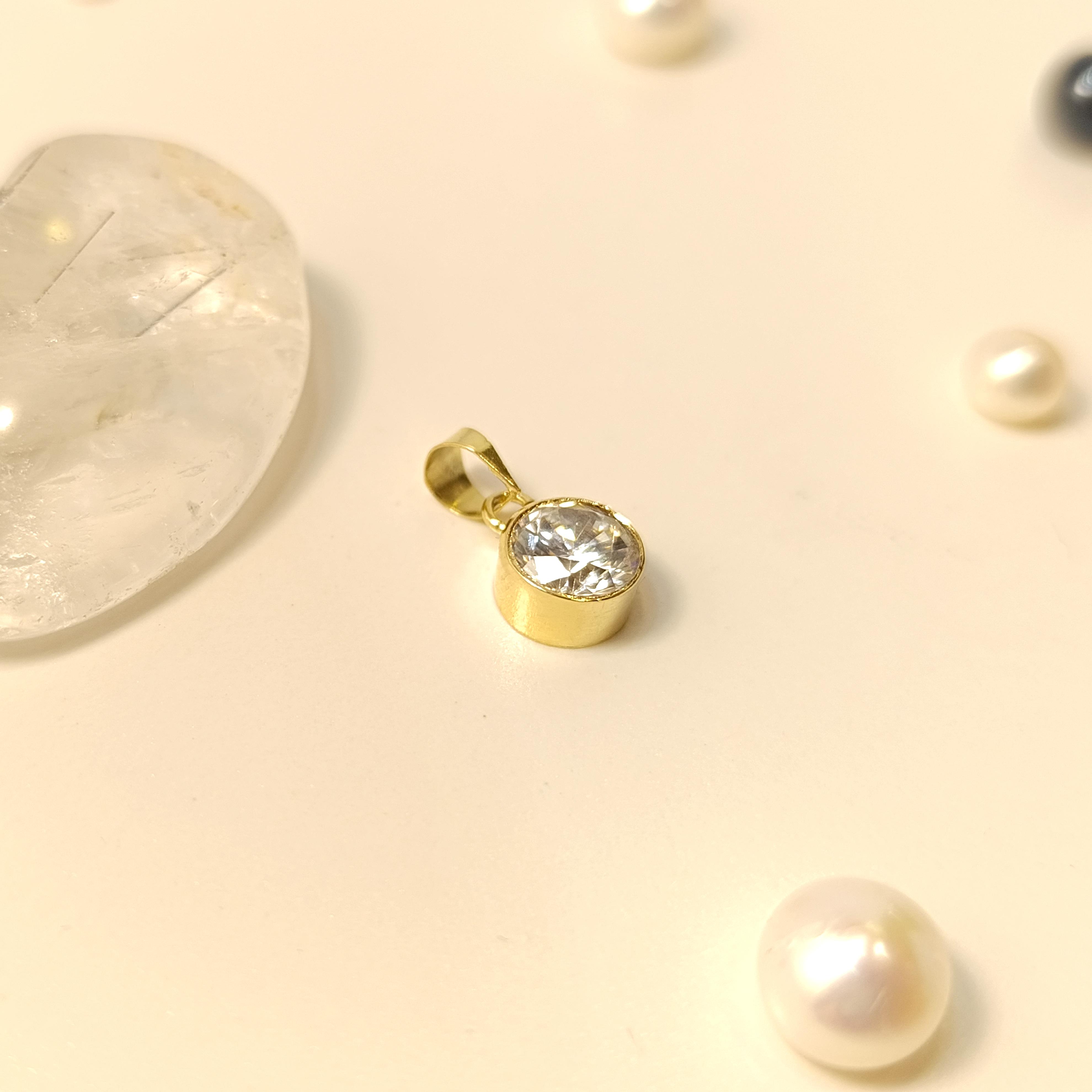 Taş  Kolye 14 Ayar  Altın HD VİDEOLU