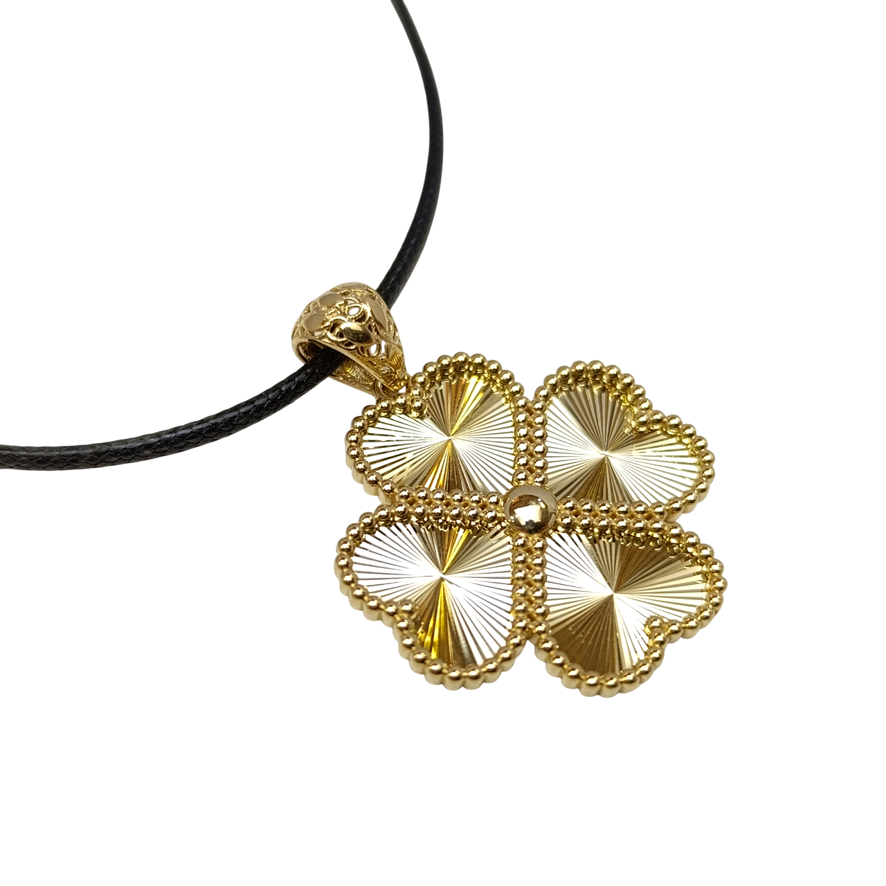 Yonca Kolye 14 Ayar Altın HD VİDEOLU