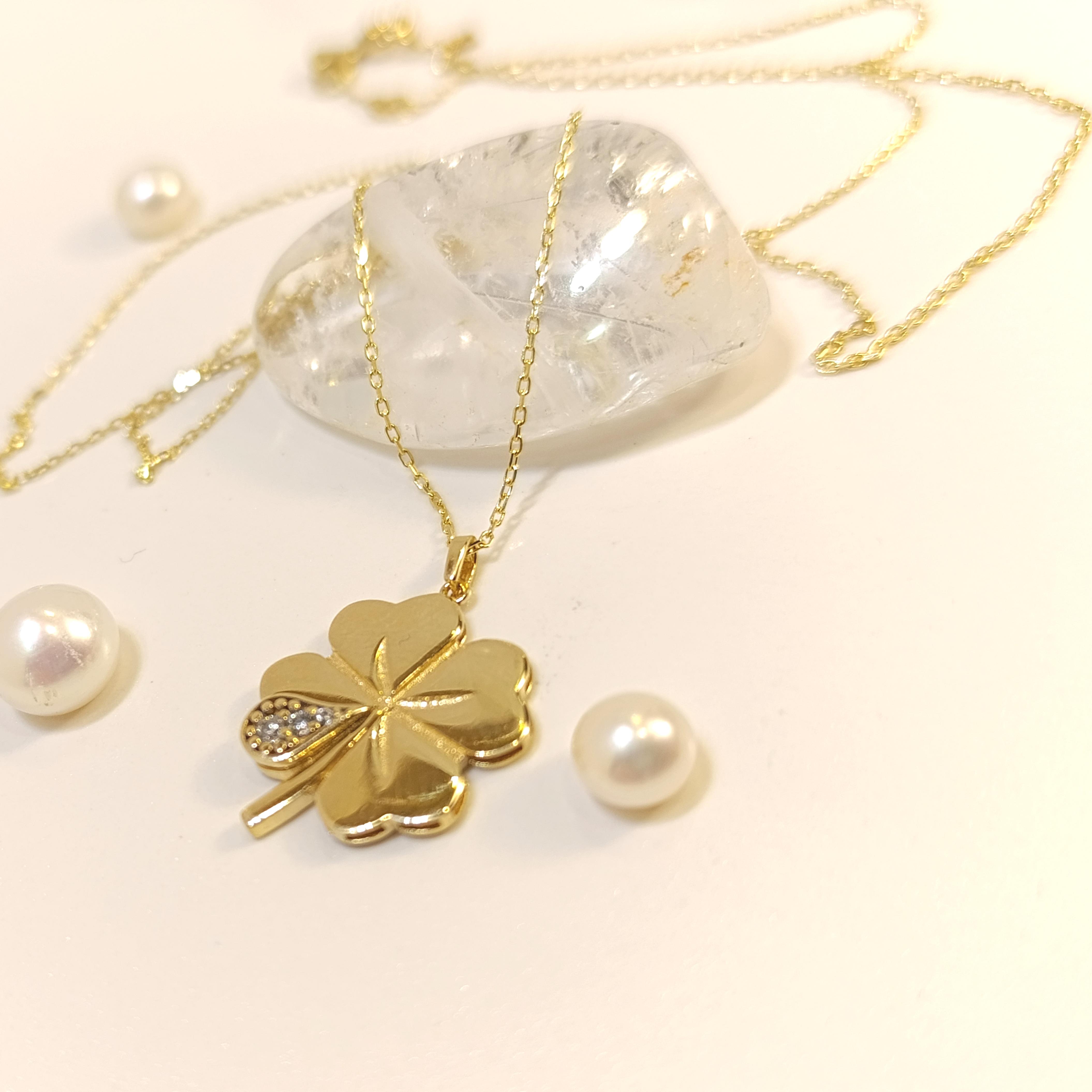 Yonca Kolye 14 Ayar  Altın HD VİDEOLU