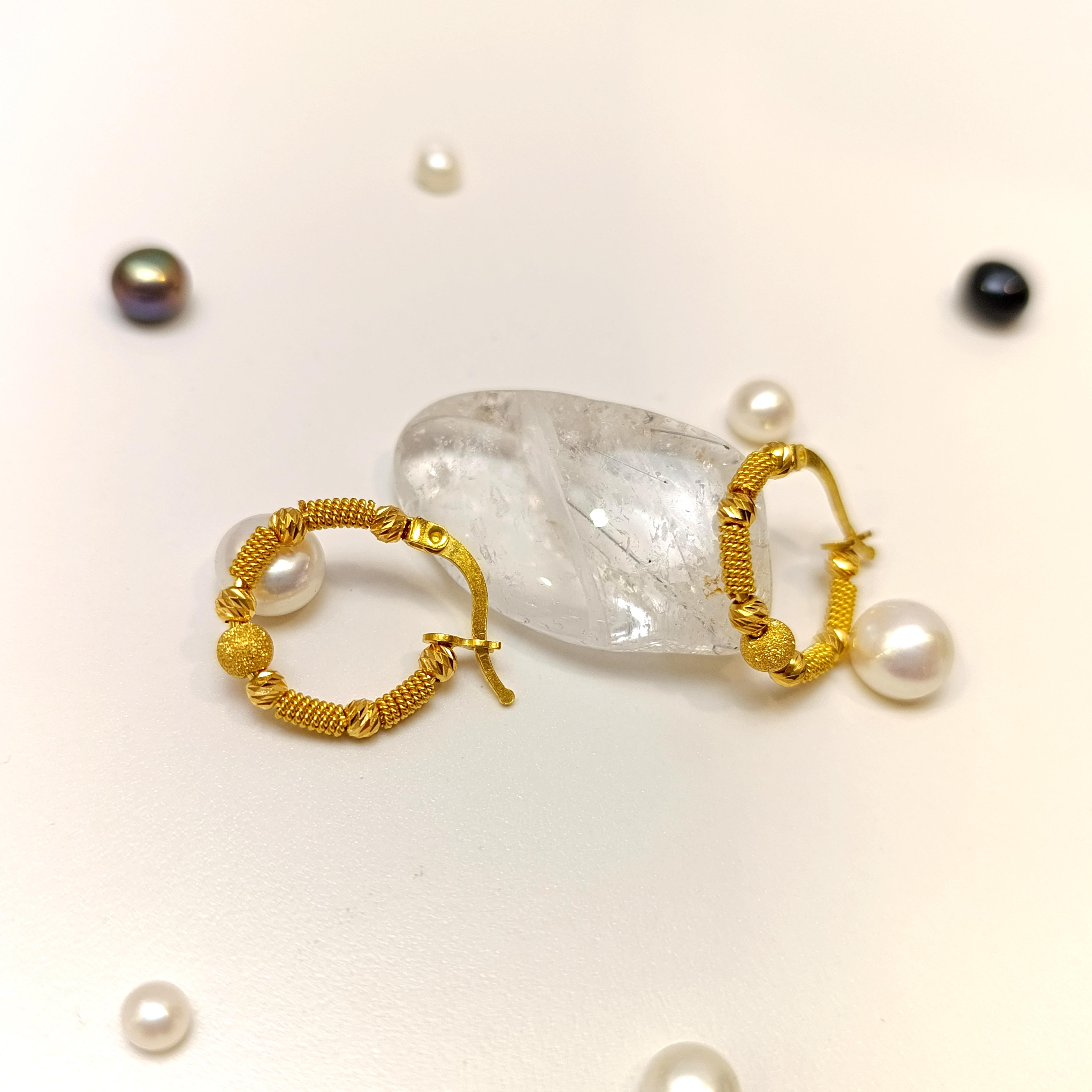 Dorika Toplu Halka Küpe 22 Ayar Altın HD VİDEOLU