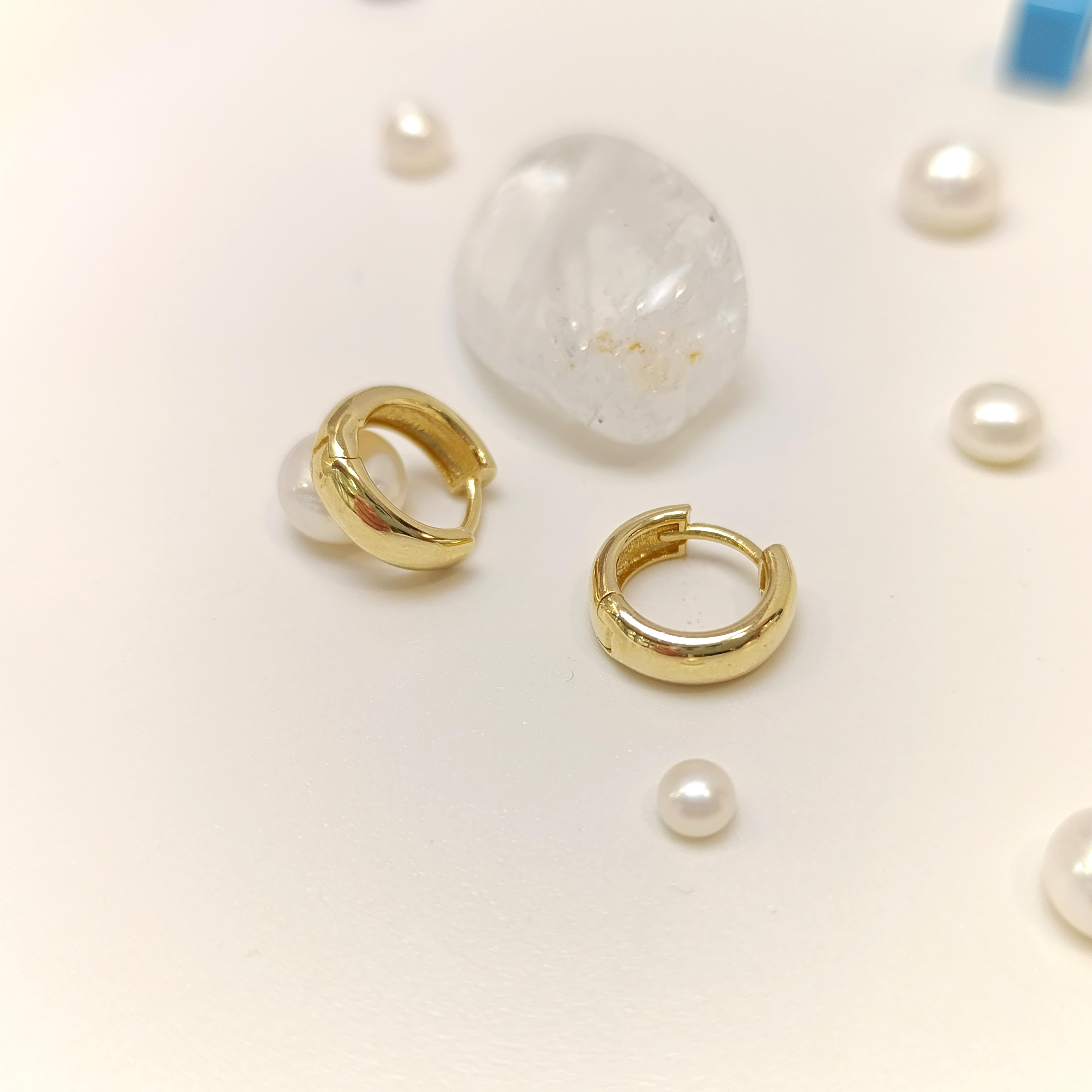 12.5mm Klasik Bombeli Halka Küpe 14 Ayar Altın HD VİDEOLU