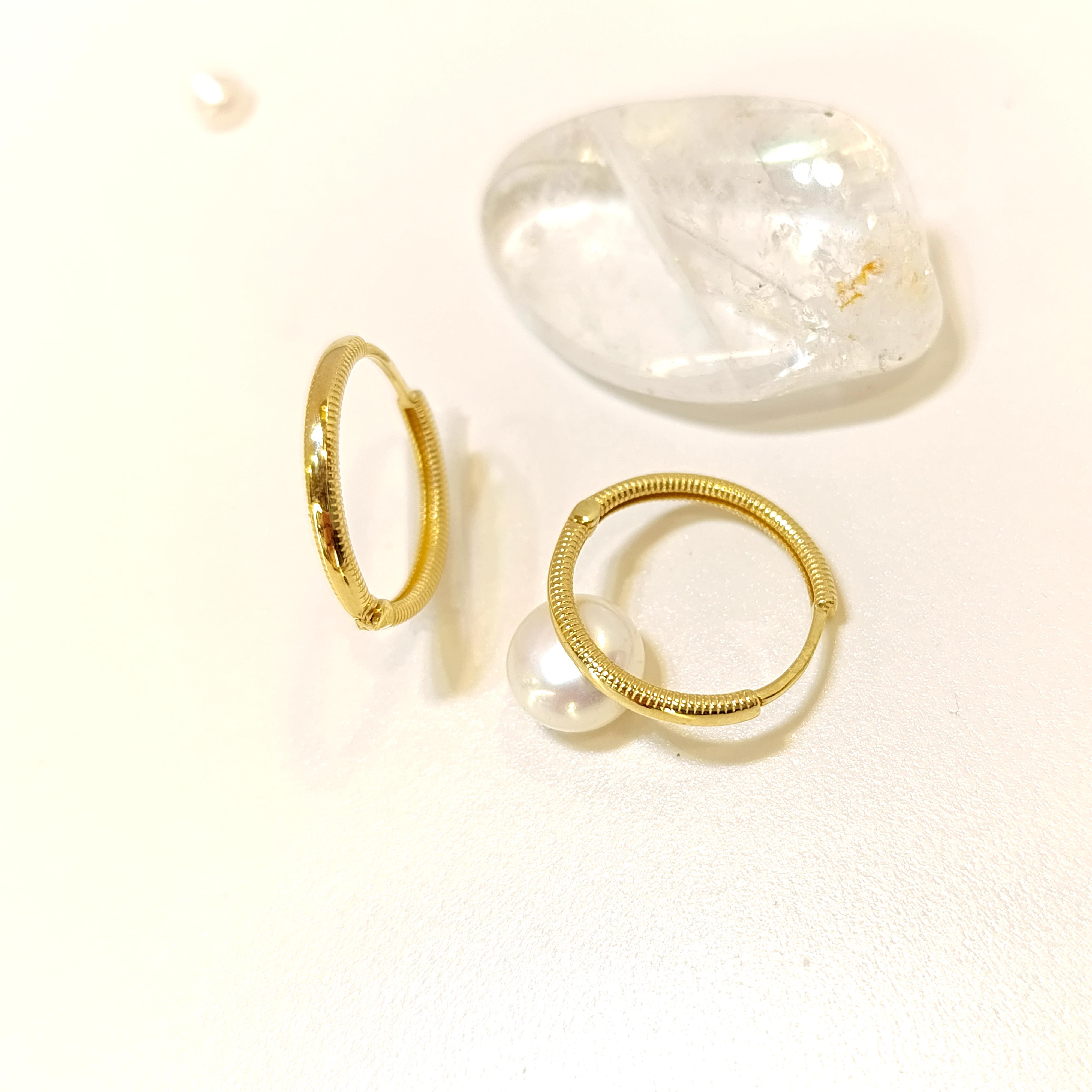 17.5mm Ajda Halka Küpe 14 Ayar Altın HD VİDEOLU