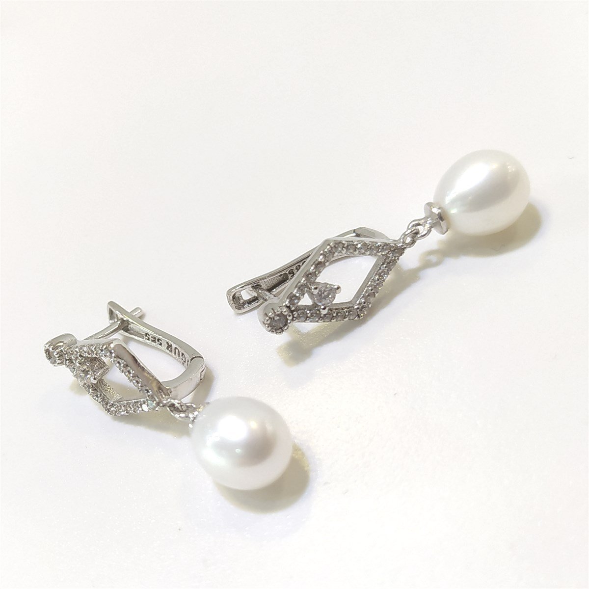 İnci Sallanan Küpe 14 Ayar Altın