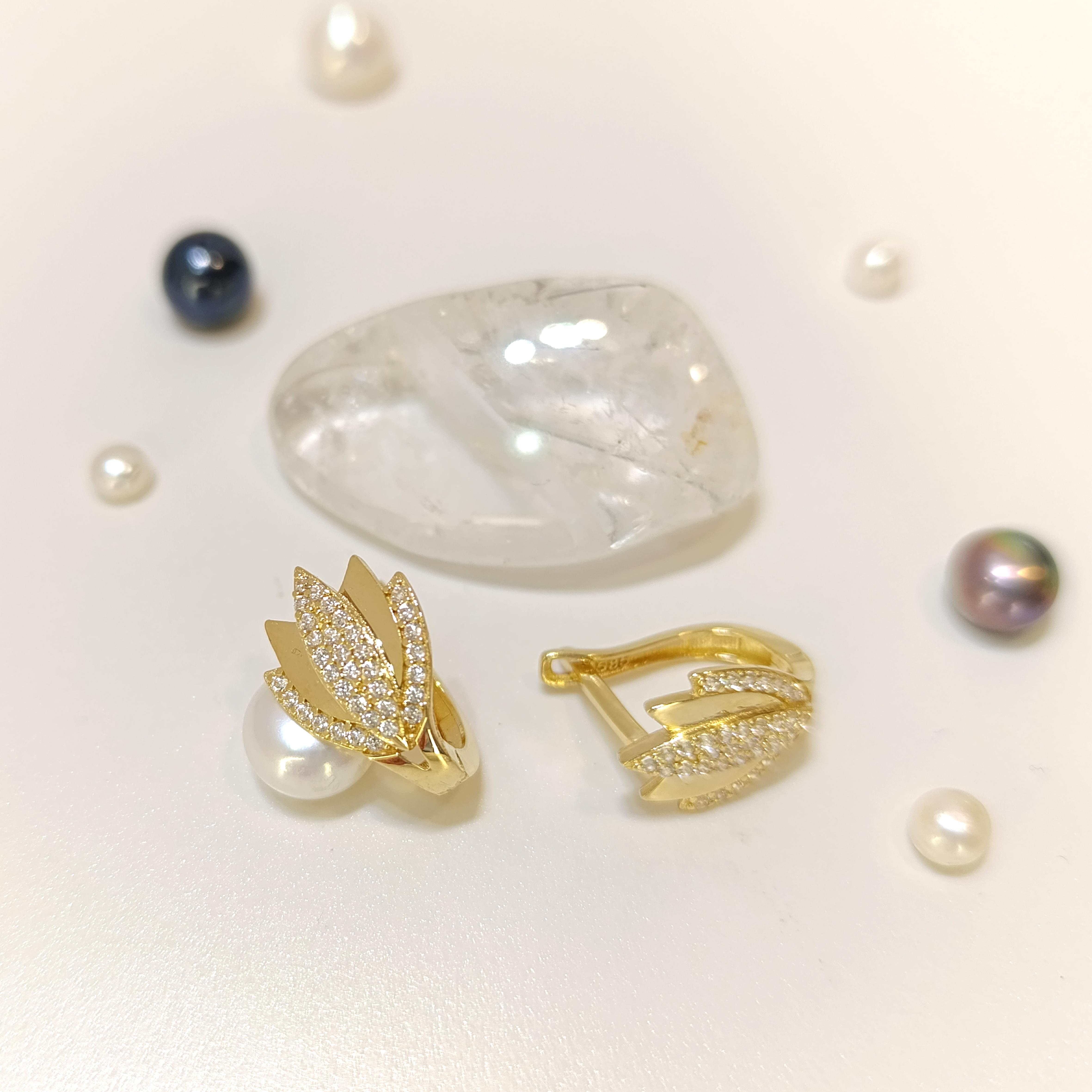 Lale Küpe 14 Ayar Altın HD VİDEOLU