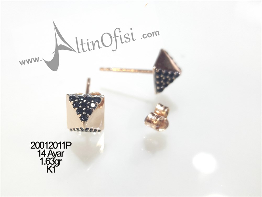 Piramit Siyah taşlı Küpe 14 Ayar Altın