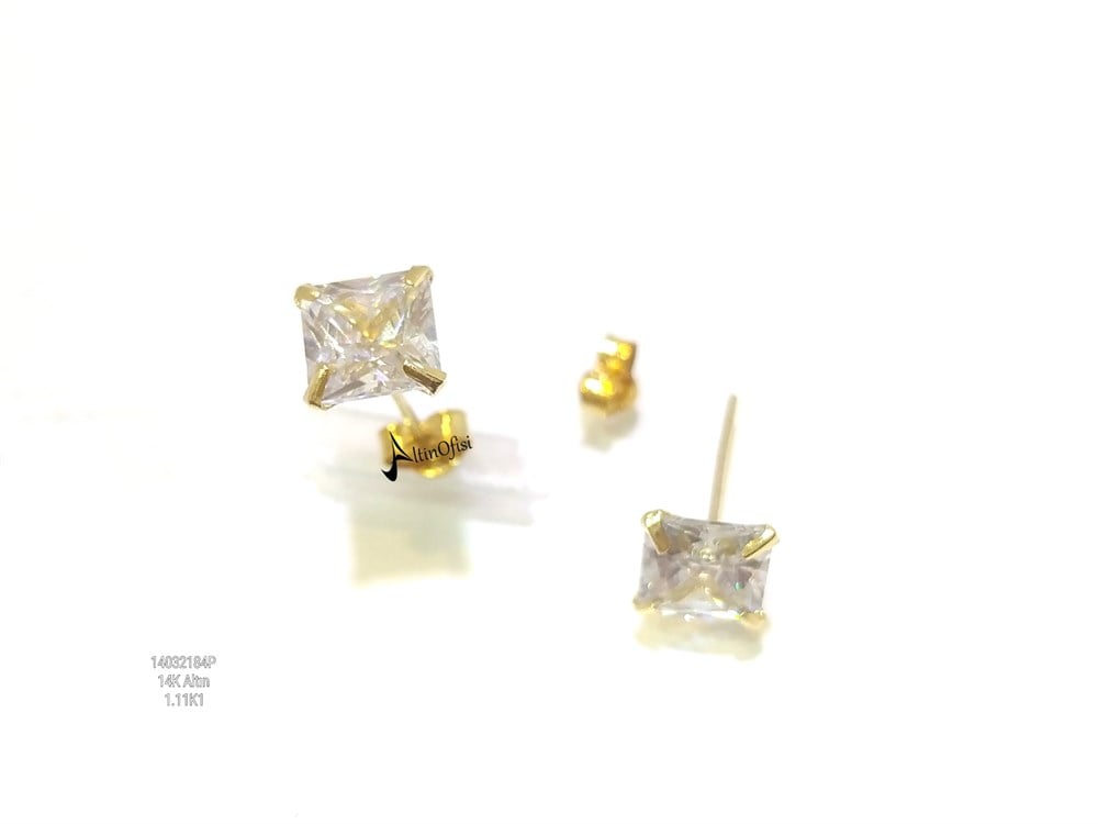 Prenses Tek TAş Vidalı  Küpe  14 Ayar Altın