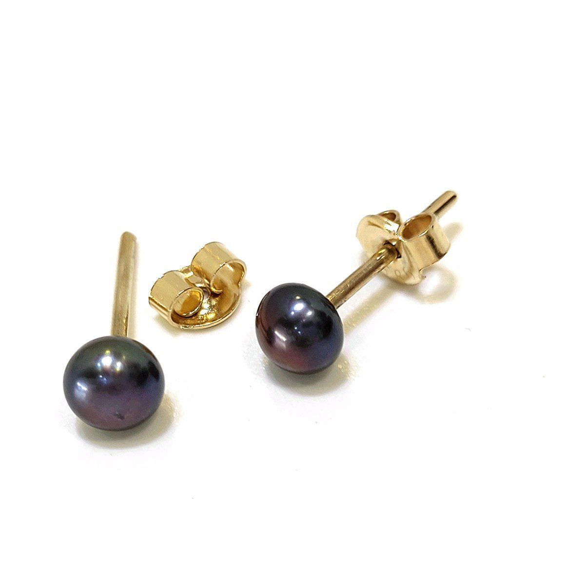 Siyah İnci Vidalı Küpe 14 Ayar Altın 4K VİDEOLU