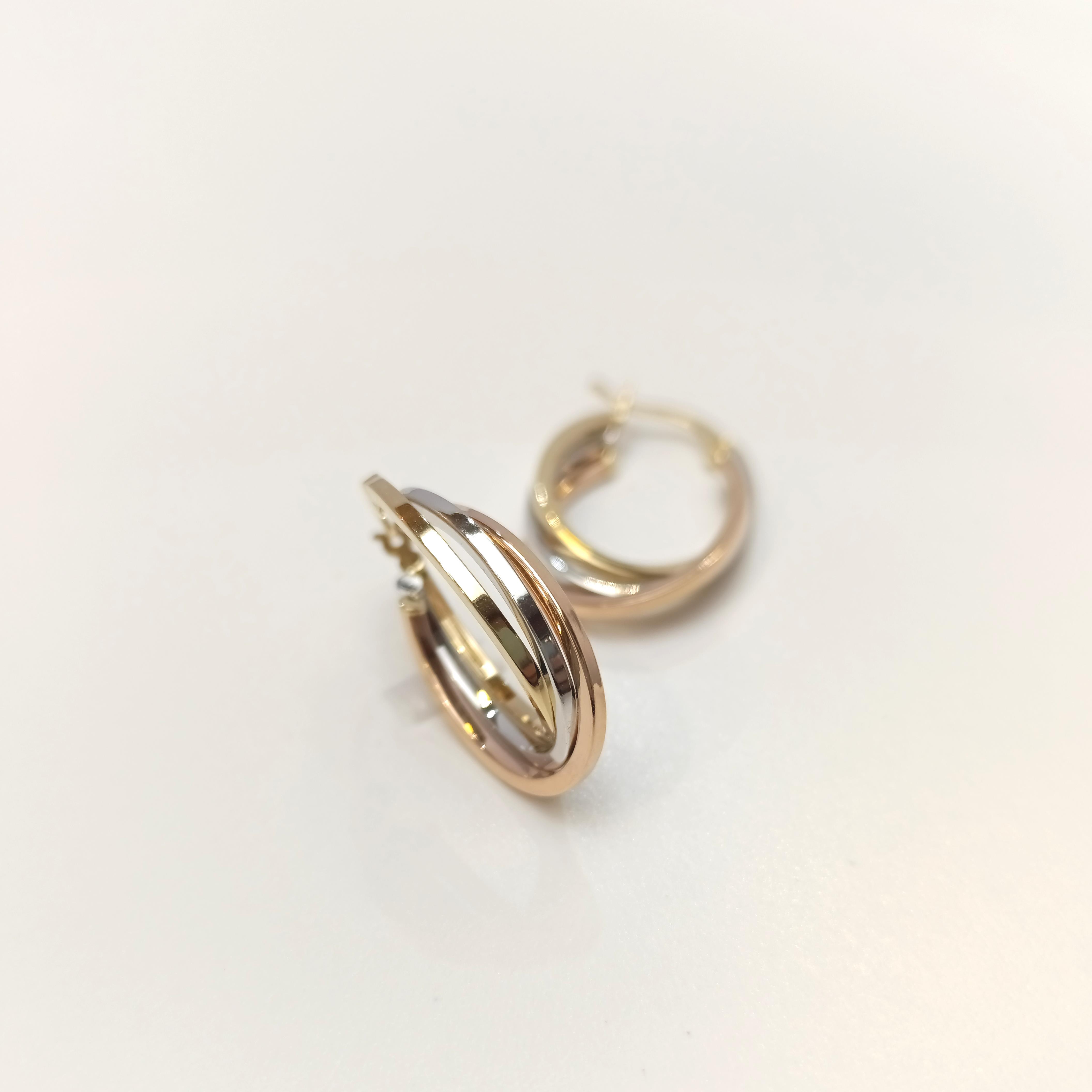 Üçlü Halka Küpe 14 Ayar Altın HD VİDEOLU