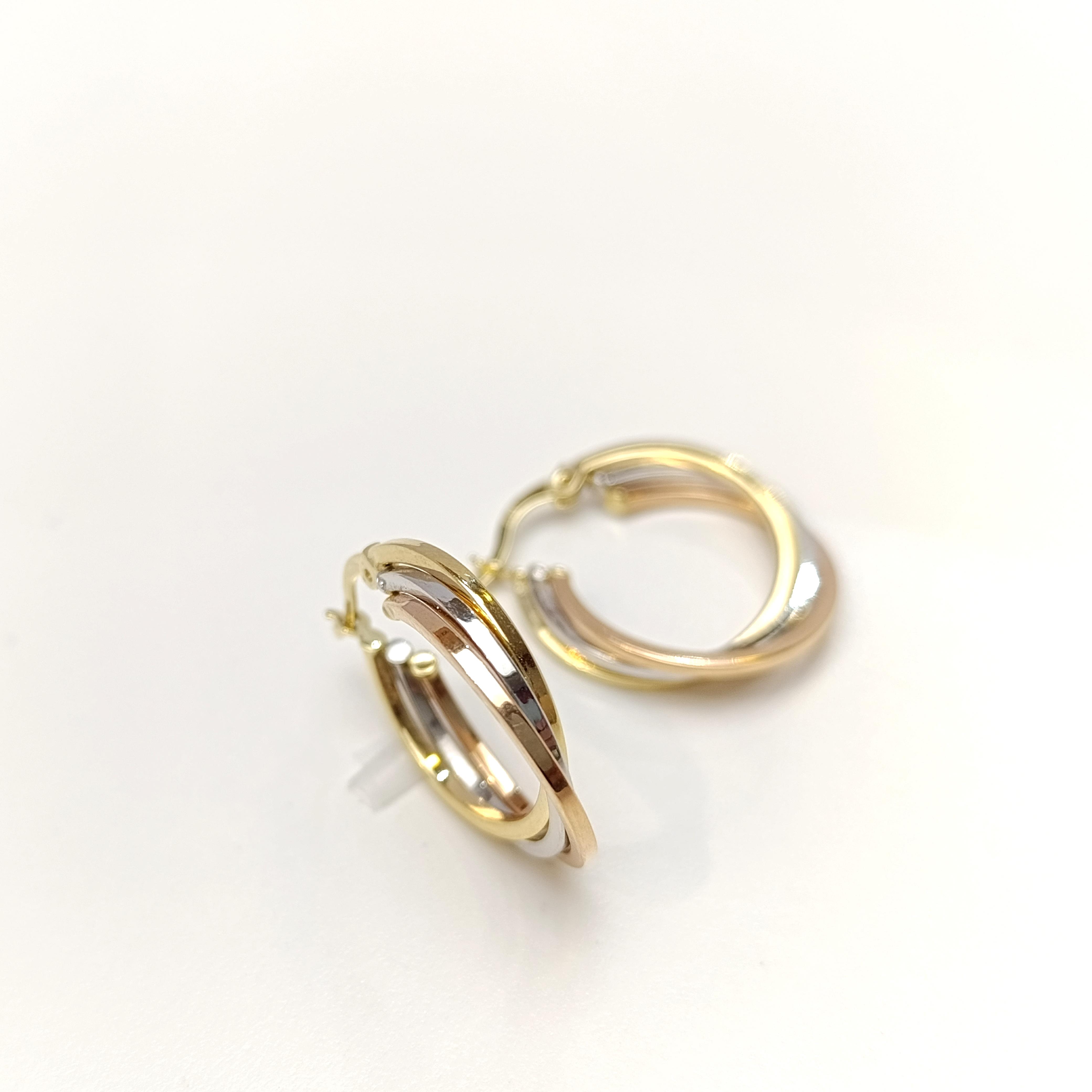 Üçlü Halka Küpe 14 Ayar Altın HD VİDEOLU