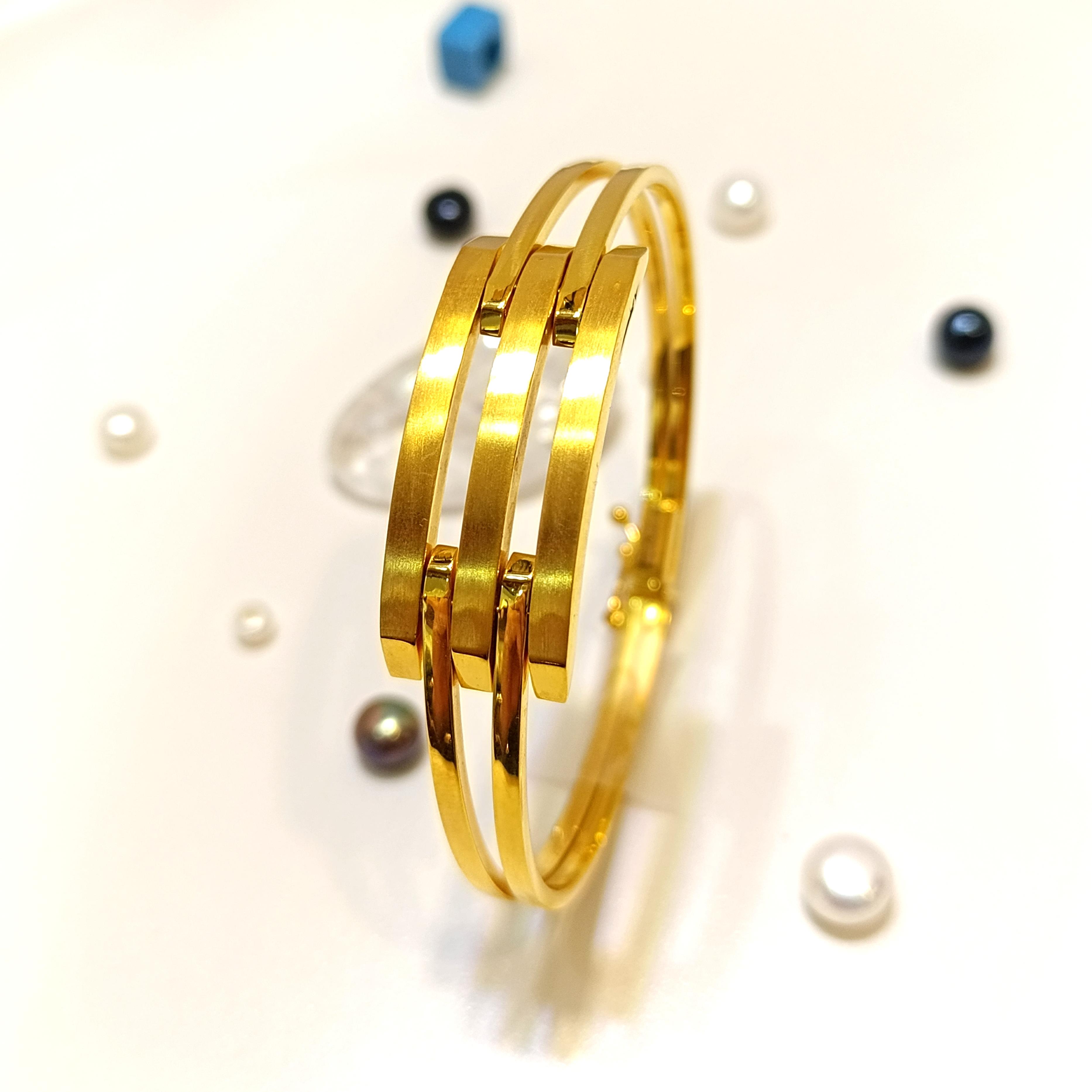 Kaburga Kelepçe Bileklik 22 Ayar Altın HD VİDEOLU