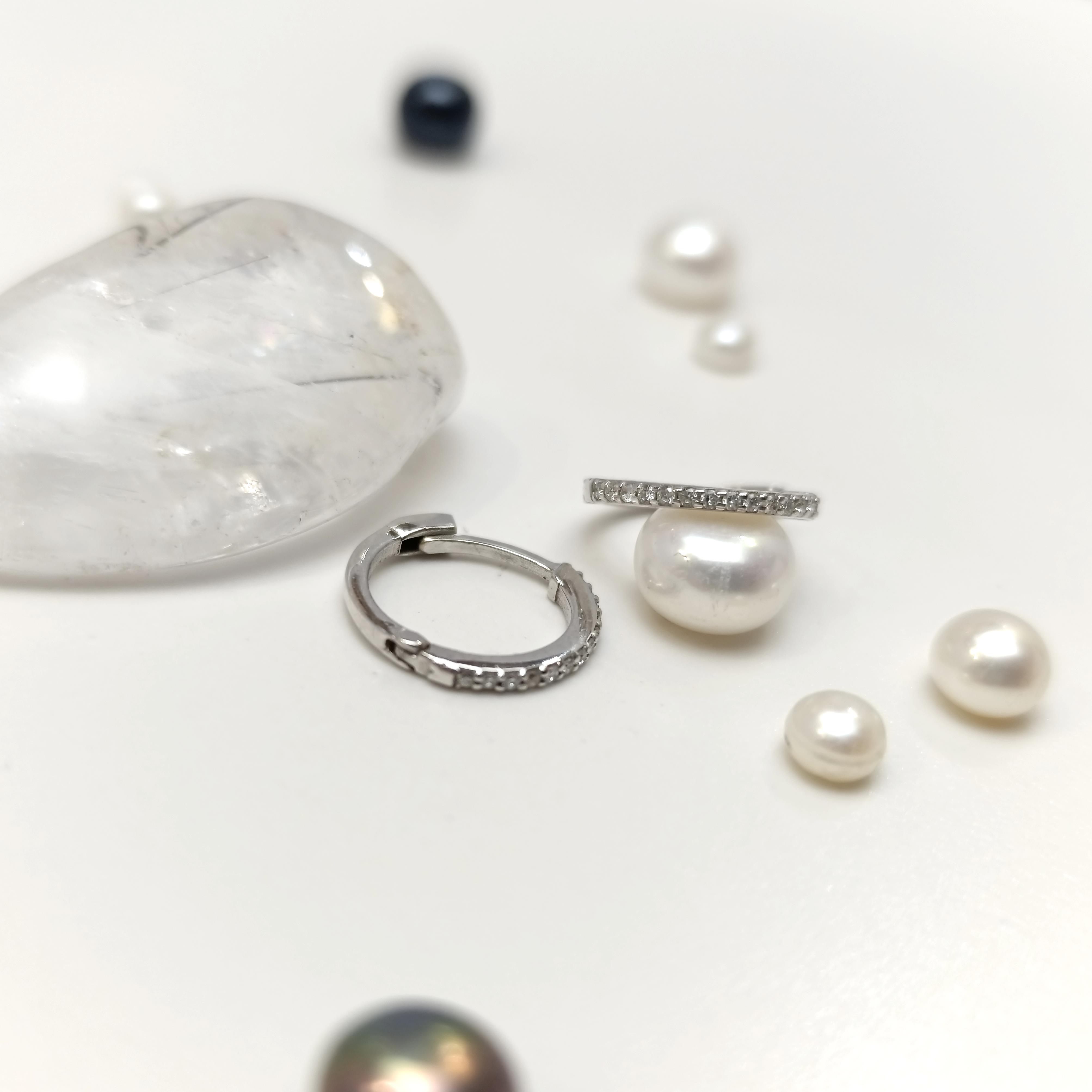 Pırlanta Taşlı Halka Küpe 14 Ayar Altın HD VİDEOLU