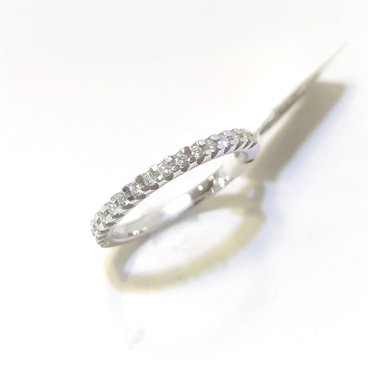 Yarım Tur 0.24ct F Color Pırlanta Yüzük 14 Ayar Altın