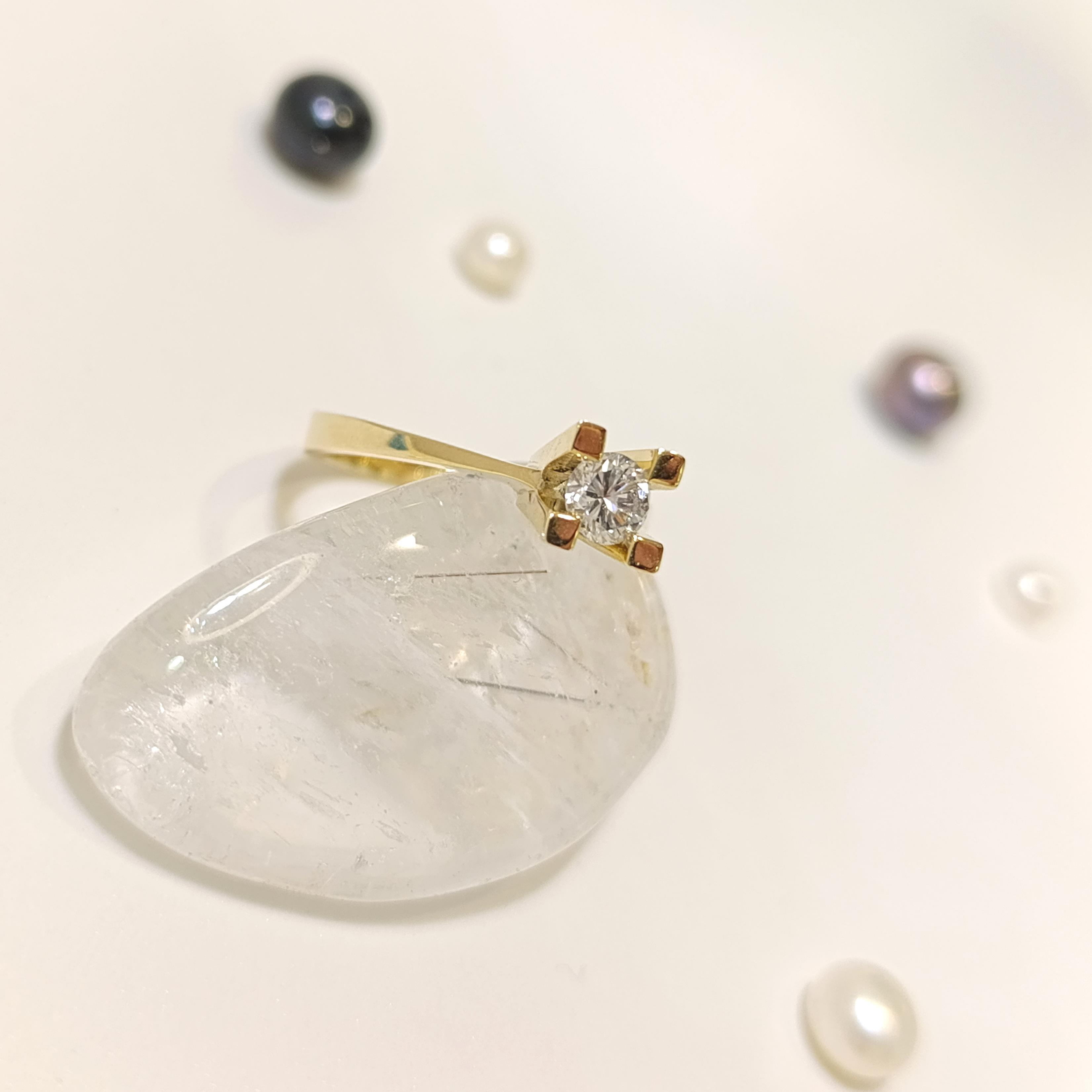 0.30ct G Color Pırlanta Tek Taş Yüzük 14 Ayar Altın HD VİDEOLU