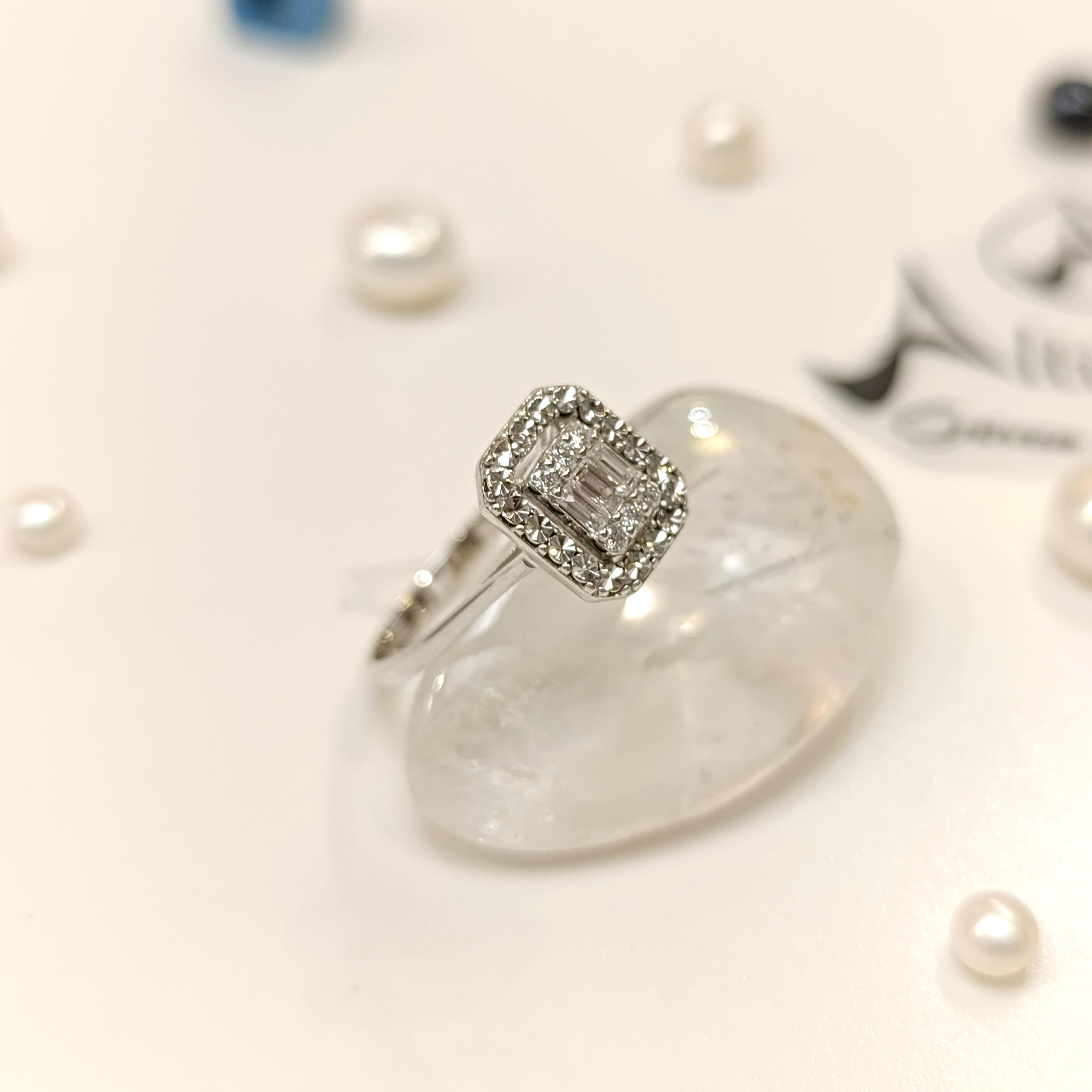 0.10ct F Color Baget Pırlanta Taşlı Yüzük 14 Ayar Altın HD VİDEOLU