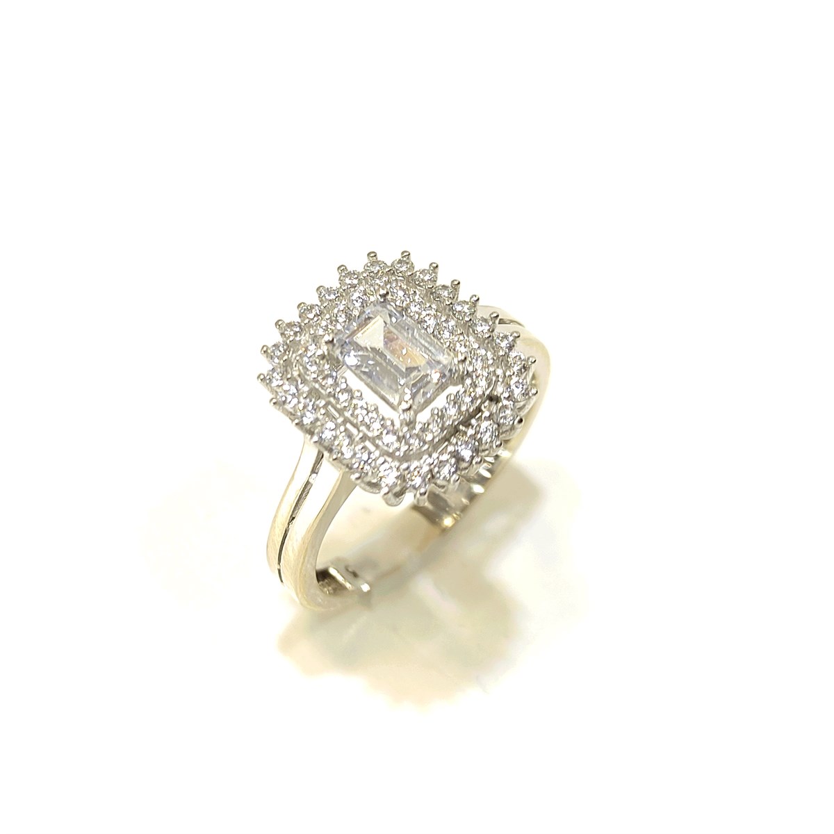 Baget Taşlı Yüzük 14 Ayar Altın