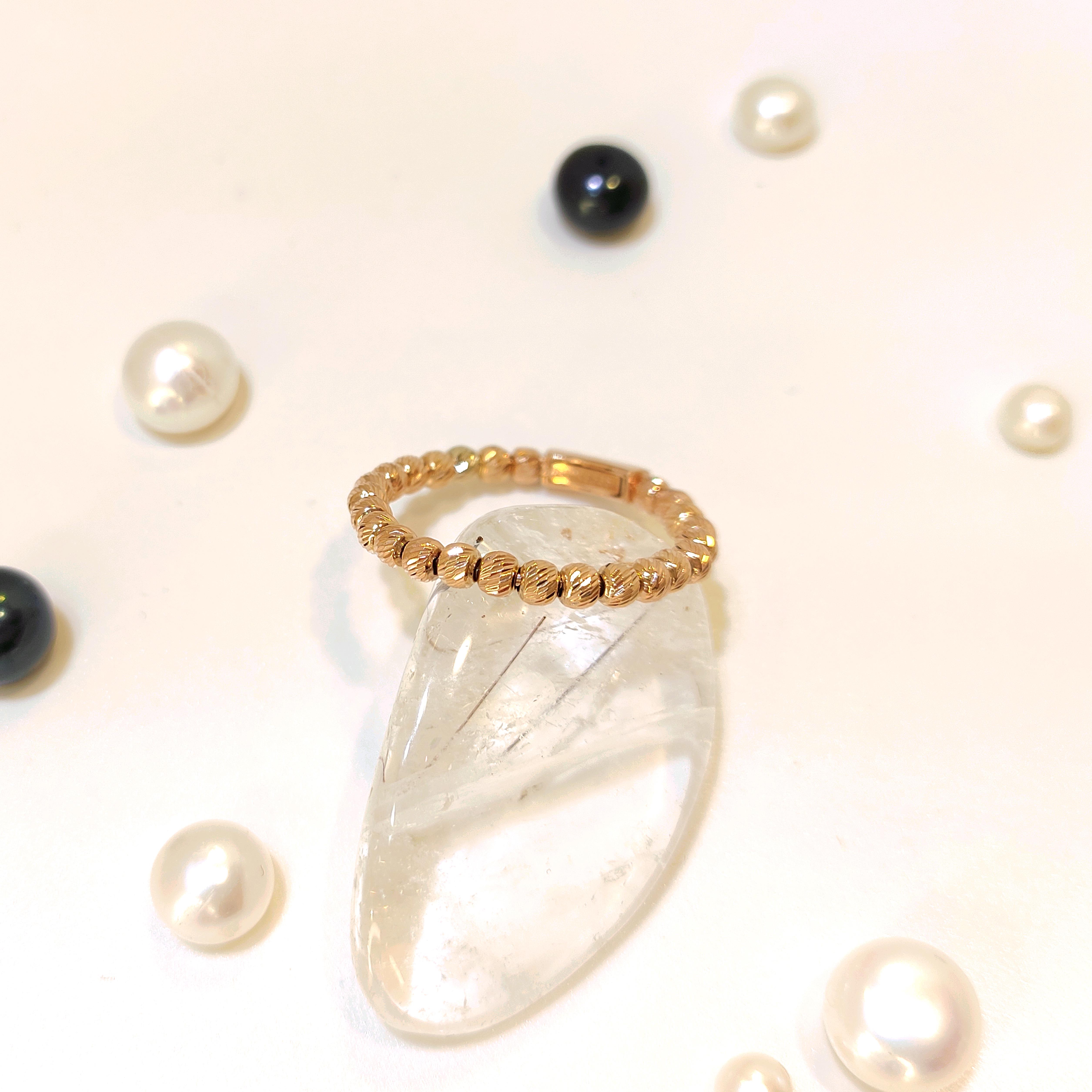 Dorika Toplu Taşsız Yüzük 14 Ayar Altın HD VİDEOLU