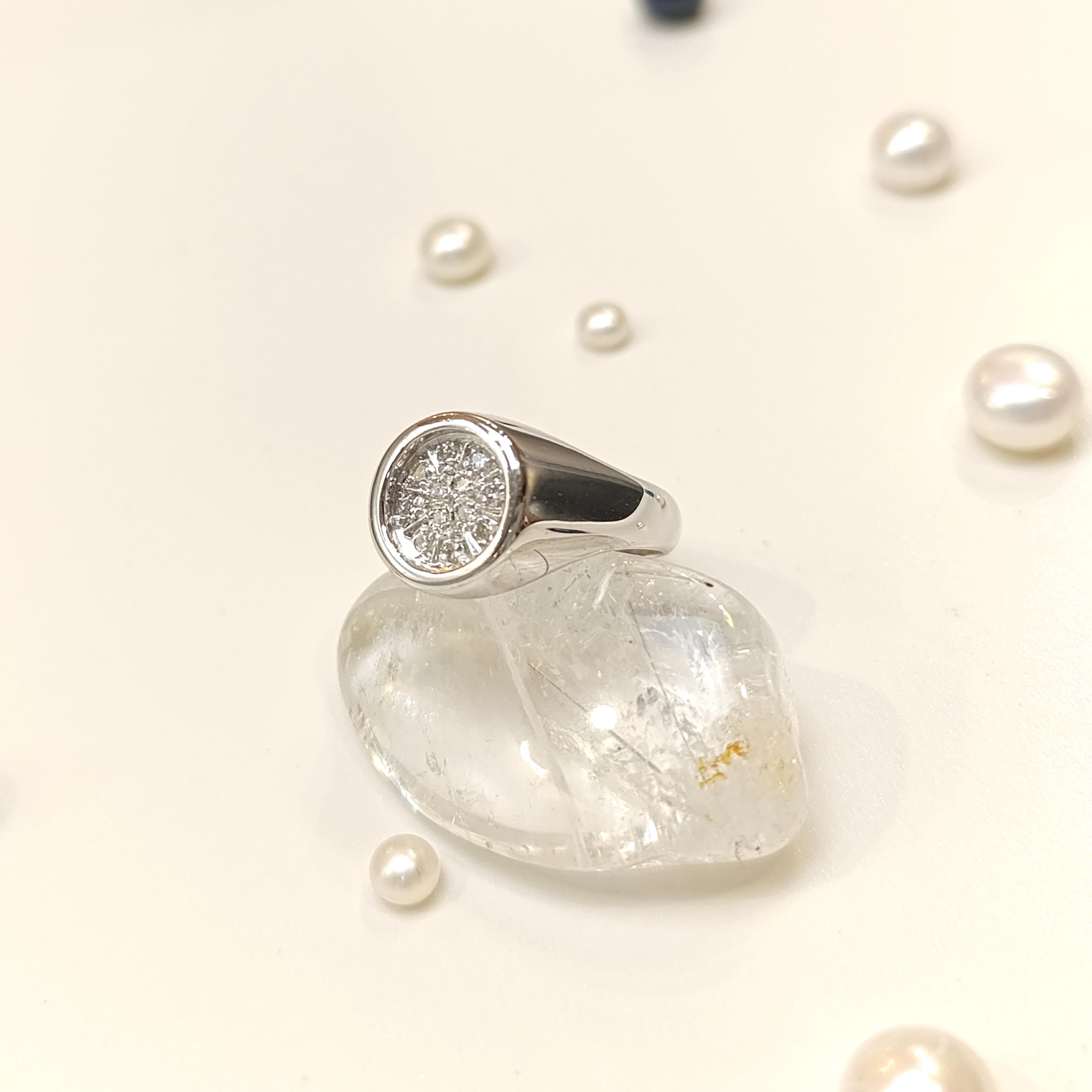 Pırlanta Şovalye Yüzük 18 Ayar Altın HD VİDEOLU