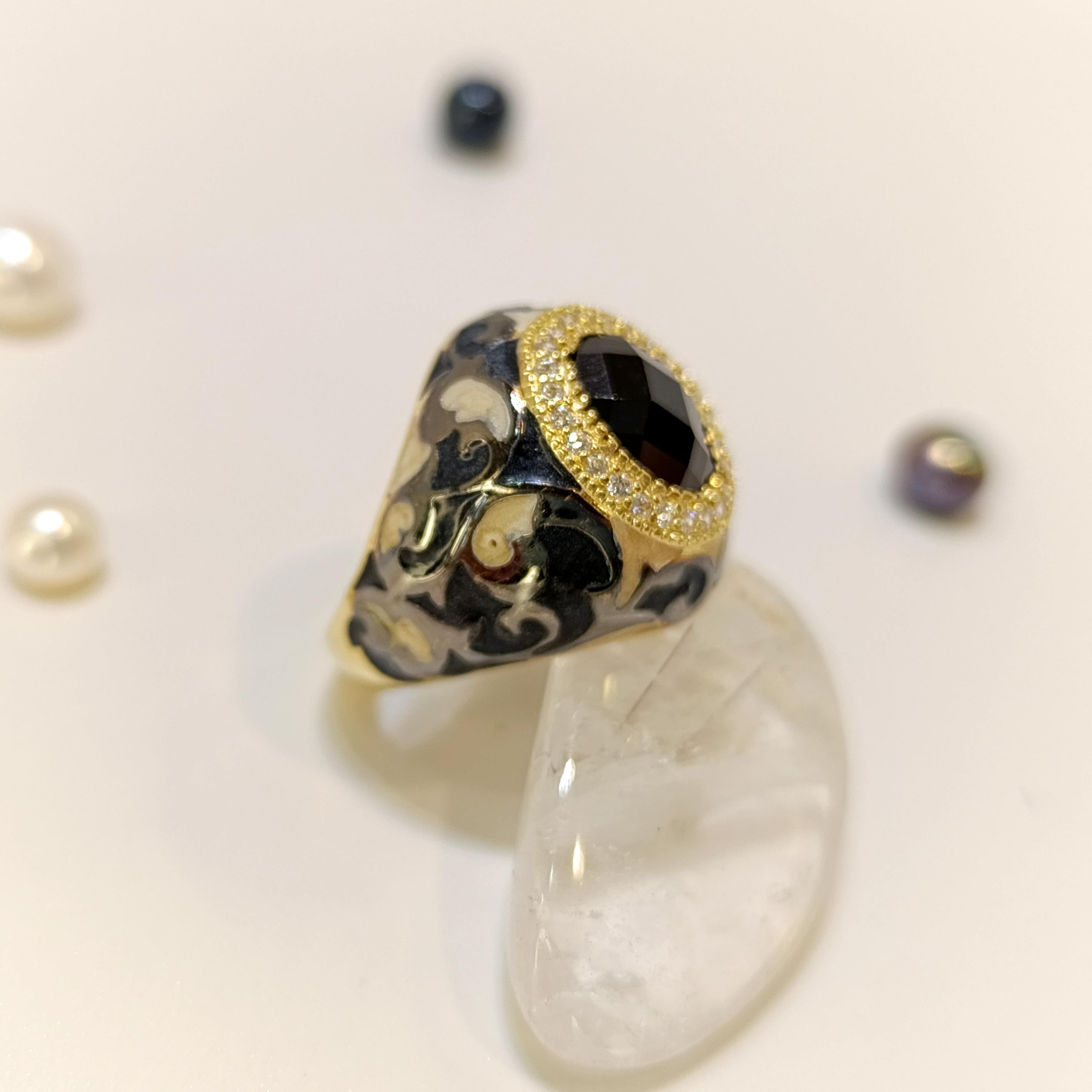 Siyah Taşlı Mineli Yüzük 14 Ayar Altın HD VİDEOLU