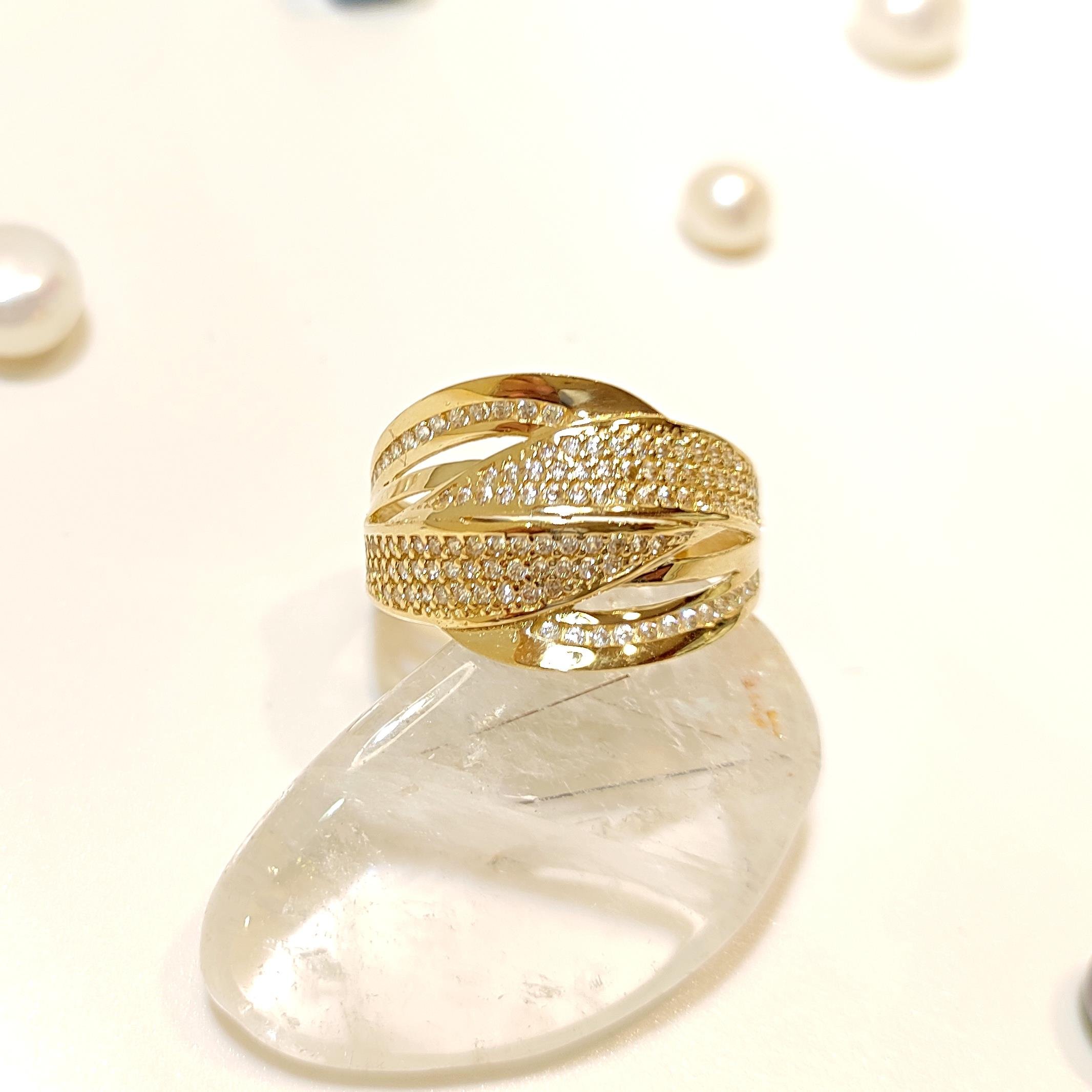 Taşlı Yüzük 14 Ayar Altın HD VİDEOLU