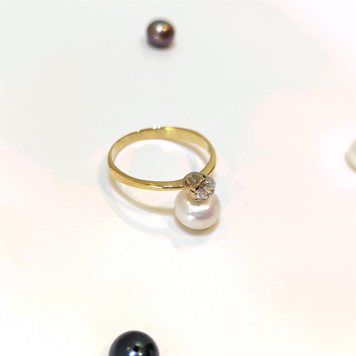 Tek Taş Yüzük 14 Ayar Altın HD VİDEOLU