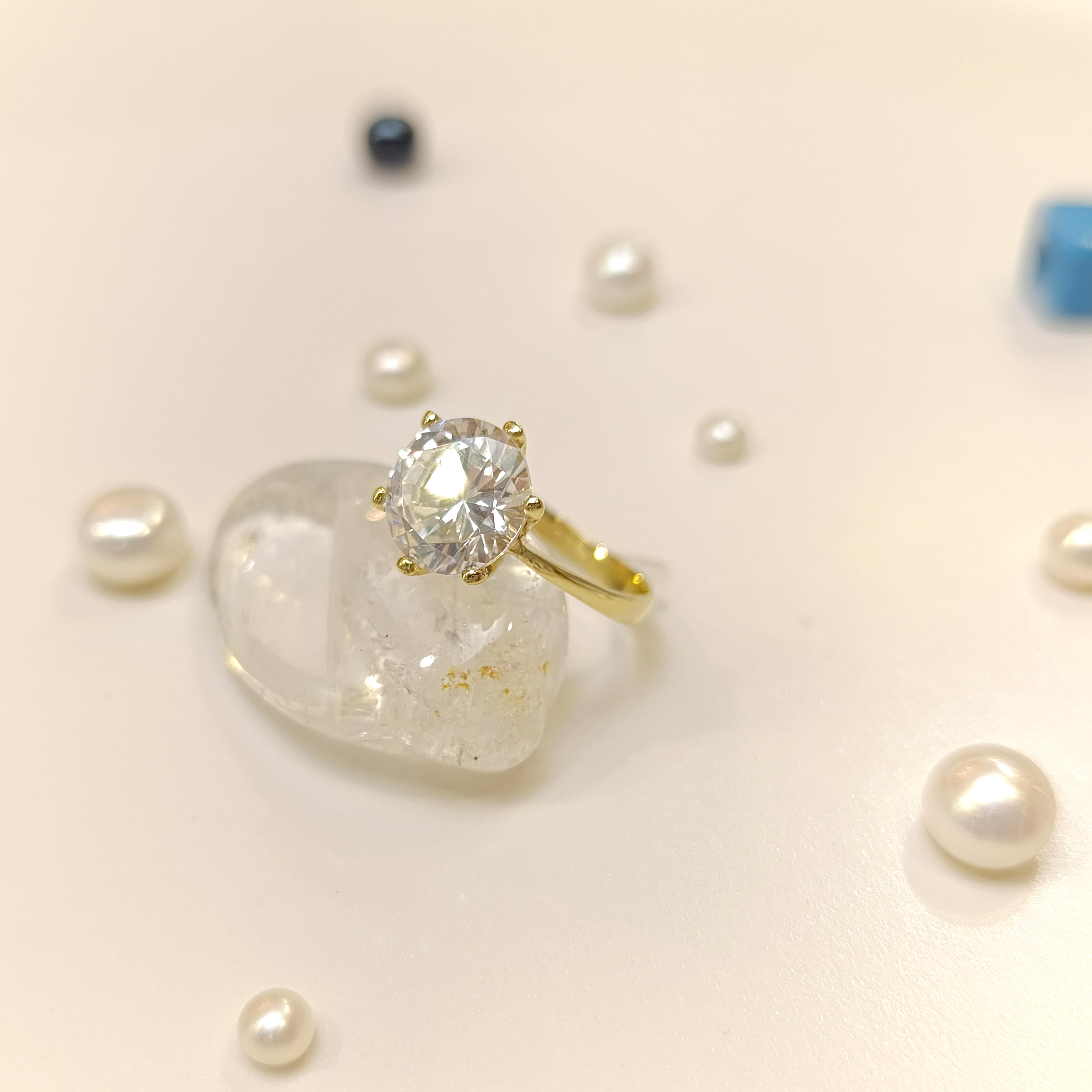 Tek Taş Yüzük 14 Ayar Altın HD VİDEOLU