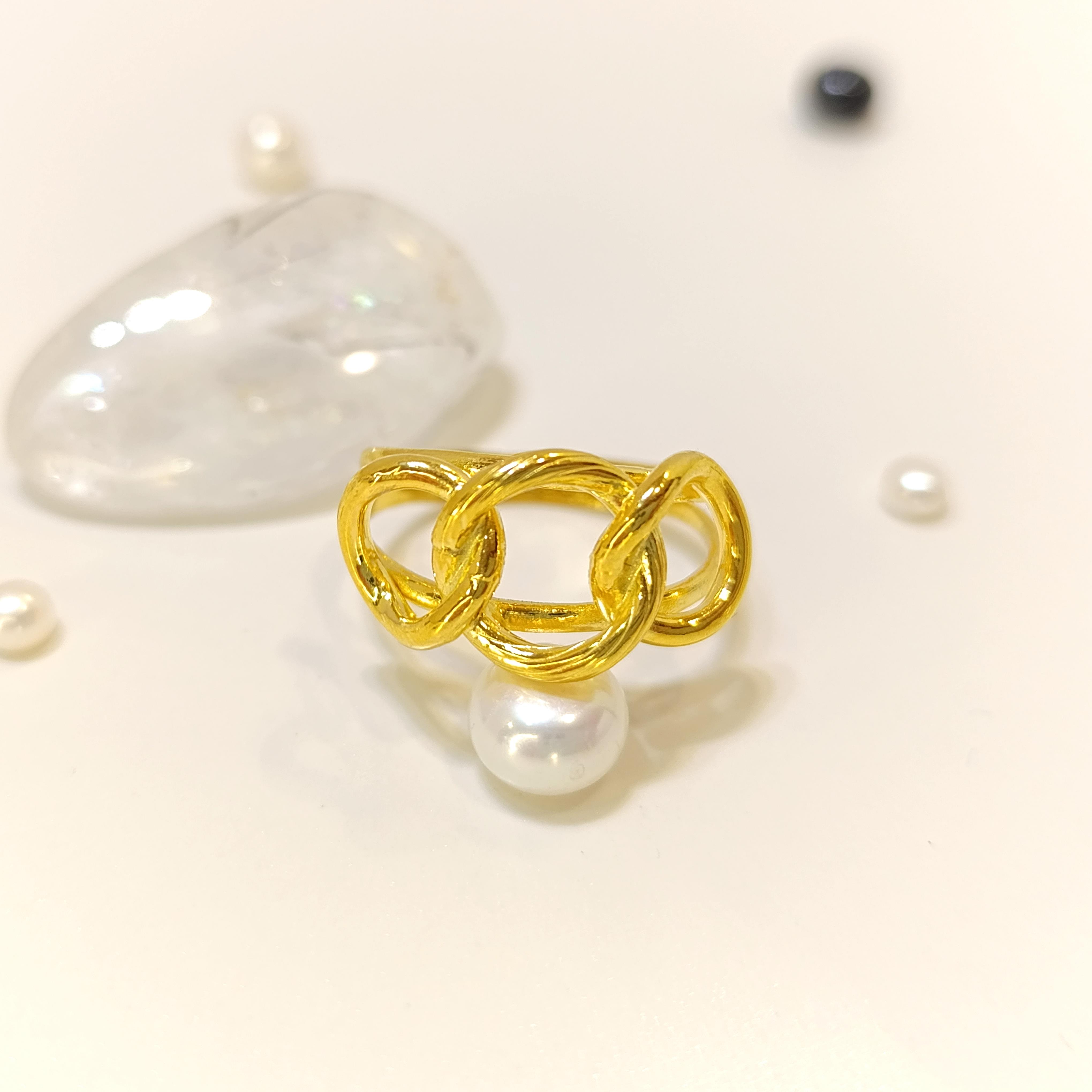 Uzay Yolu Taşsız Yüzük 14 Ayar Altın HD VİDEOLU