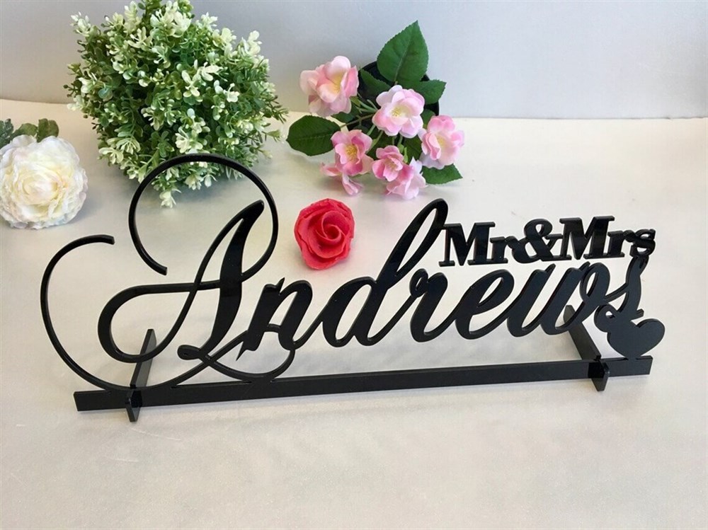 Personalized Mr and Mrs Name Holder Metal Wall Decor