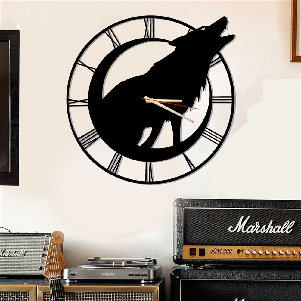 Wolf Metal Wall Clock