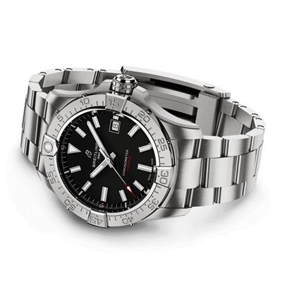 Breitling Avenger Automatic 42mm A17328101B1A1 Erkek Kol Saati