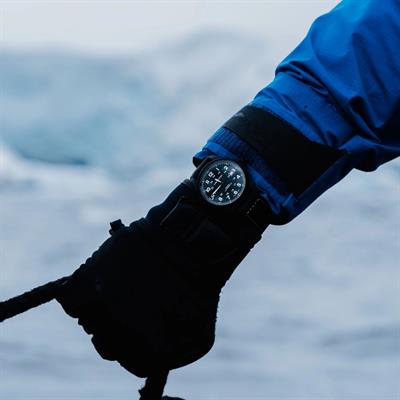 Hamilton Khaki Field Titanium Auto 42mm Erkek Kol Saati H70575733