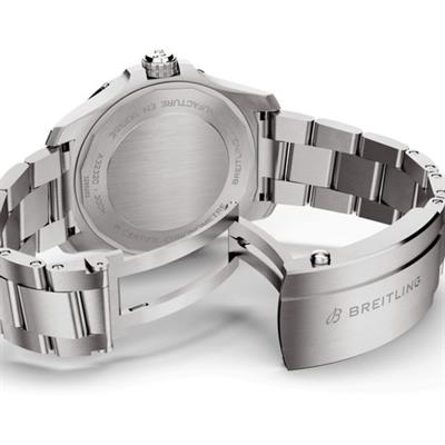 Breitling A32320101B1A1 Avenger Automatic GMT 44 Erkek Kol saati