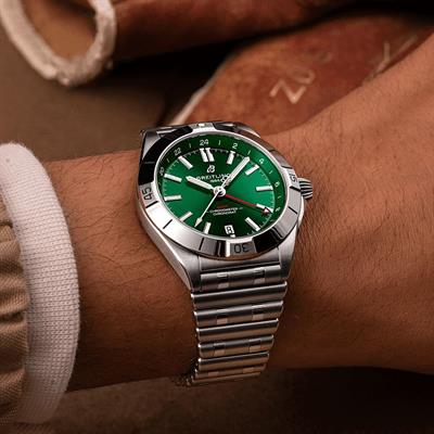 Breitling Chronomat Automatic GMT 40 A32398101L1A1 Erkek Kol Saati