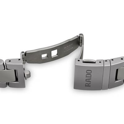 Rado Captain Cook High-Tech Ceramic Erkek Kol Saati R32144202