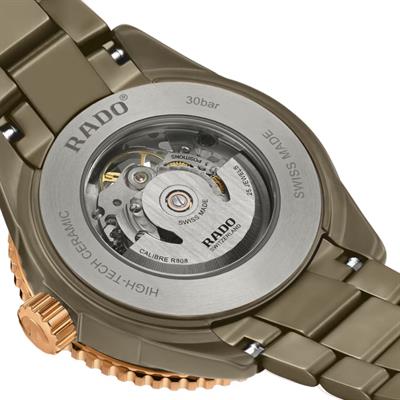 Rado Captain Cook High-Tech Ceramic Skeleton Erkek Kol Saati R32150162